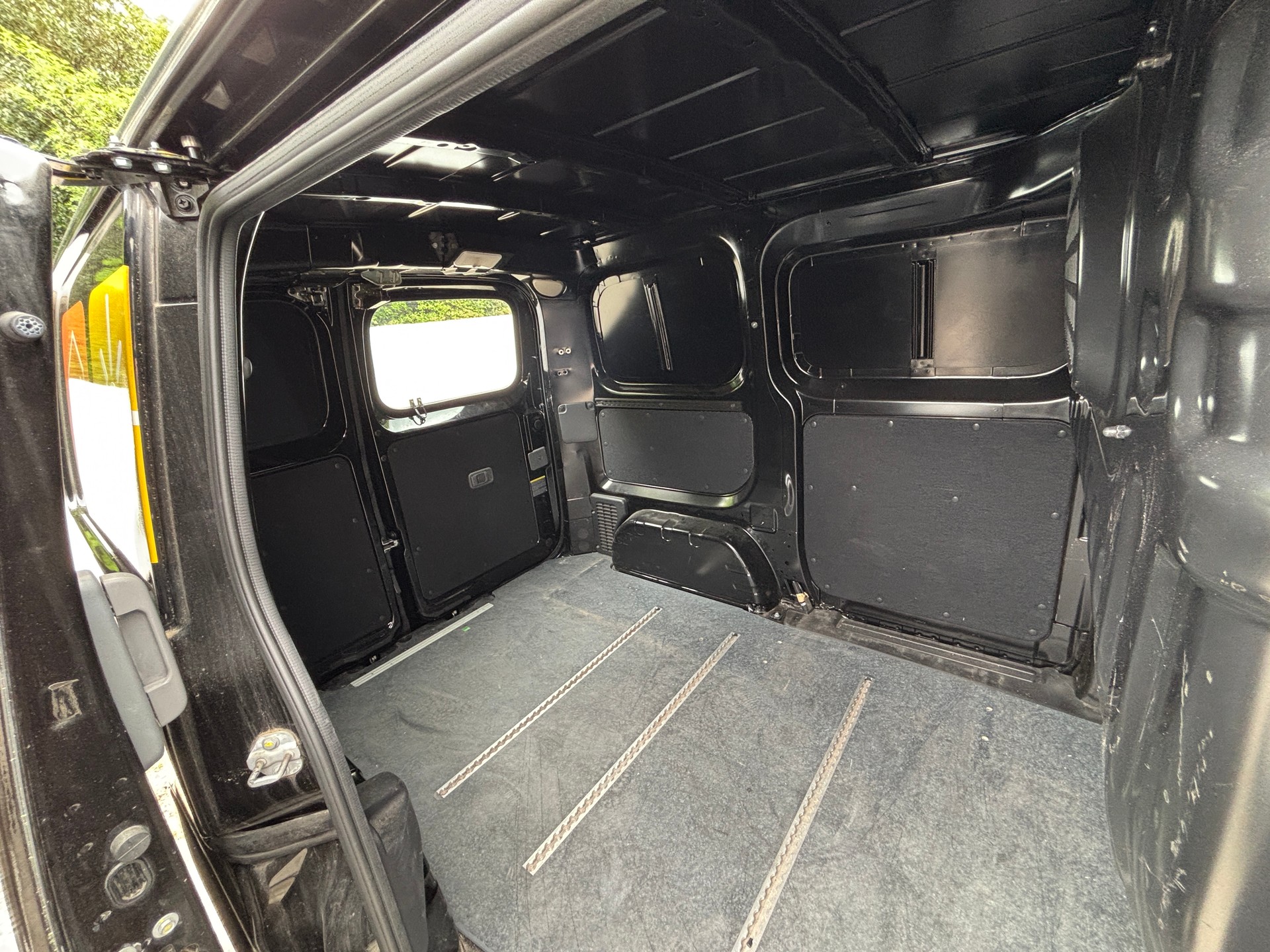NISSAN e-NV200 Pro+ (incl. battery)-image-4