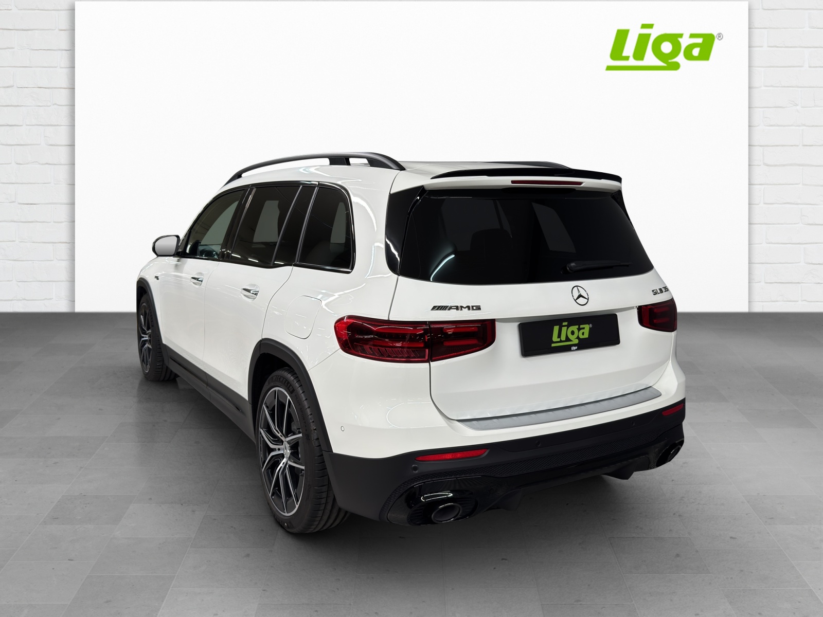 MERCEDES-BENZ GLB 35 AMG 4Matic-showroom-element-3