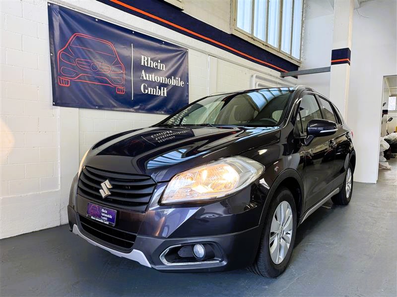 SUZUKI SX4 S-Cross 1.6 16V Compact Top 4WD CVT7