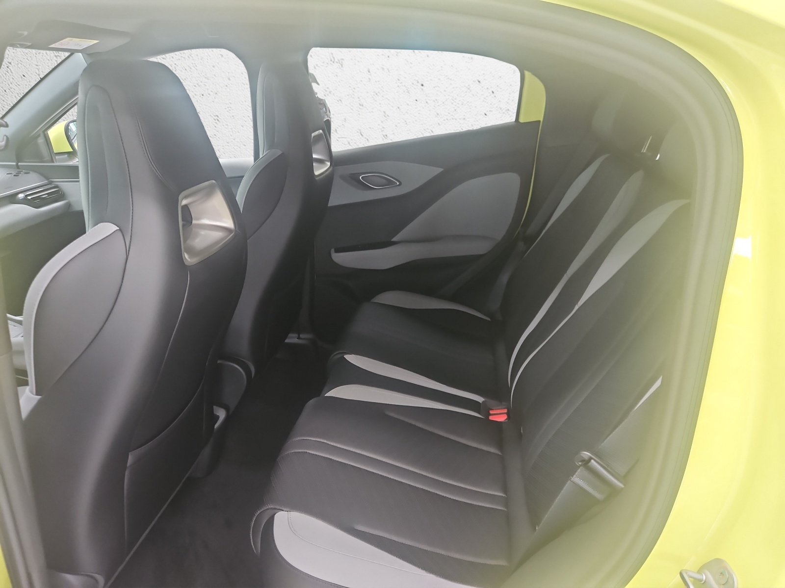 BYD Dolphin Surf 43 kWh Boost-image-11