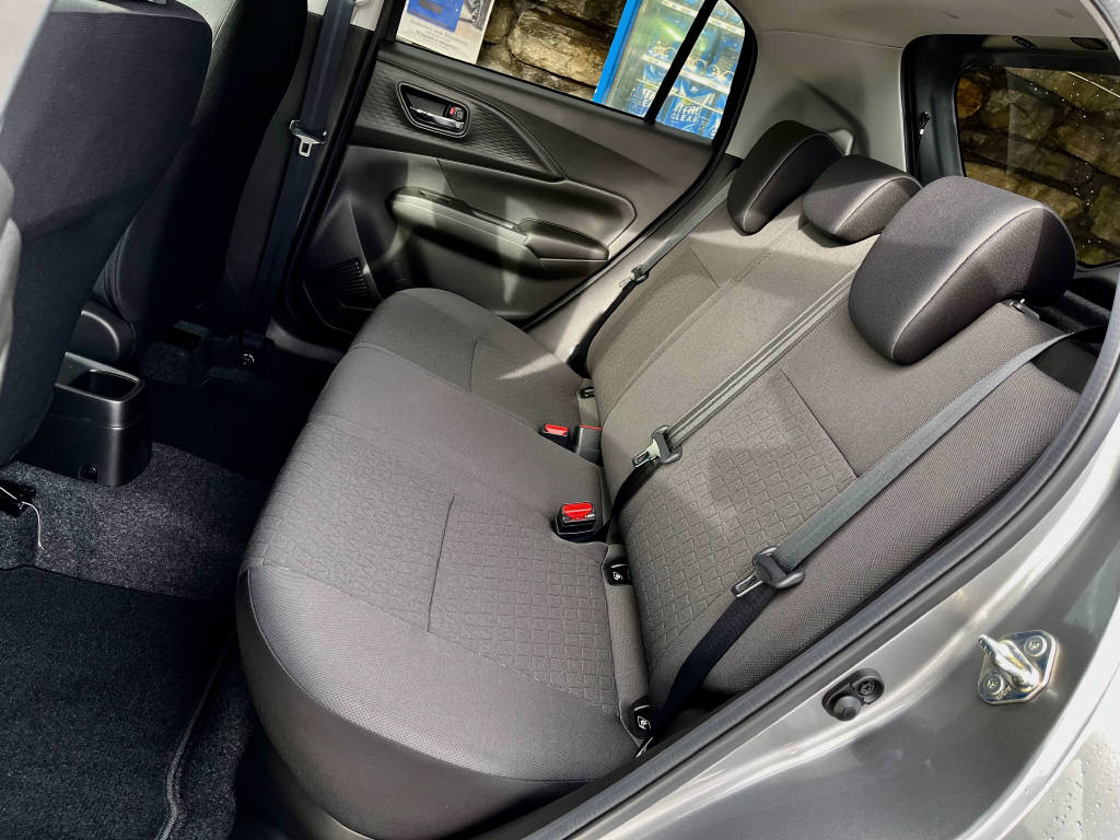 SUZUKI Swift 1.2 Compact Top Hybrid 4x4-image-12