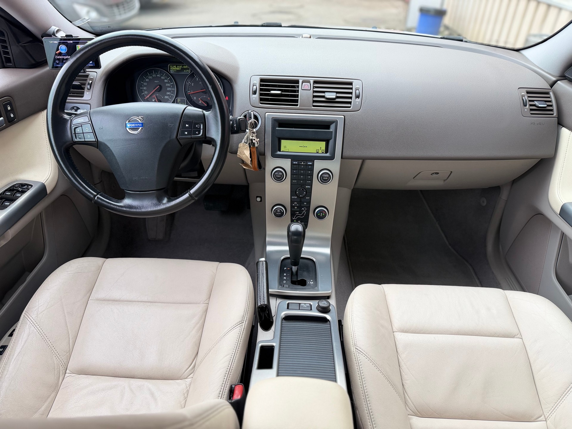 VOLVO S40 T5 AWD Kinetic Geartronic-image-7