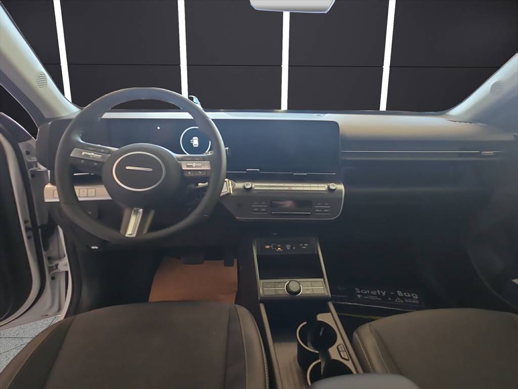 HYUNDAI Kona 1.6 T-GDi Amplia 4WD-image-12