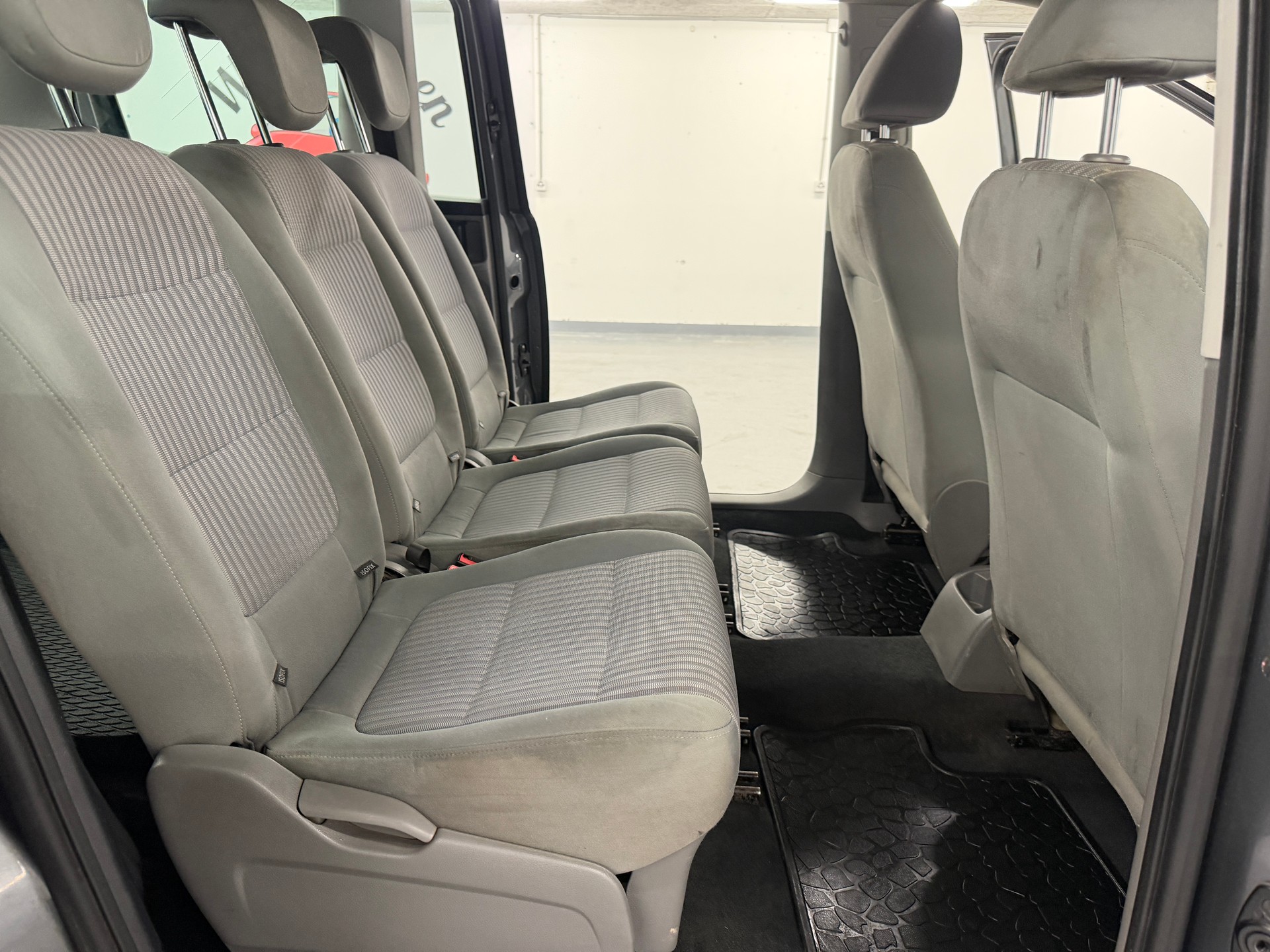 SEAT Alhambra 2.0 TDI Reference 4x4-image-12