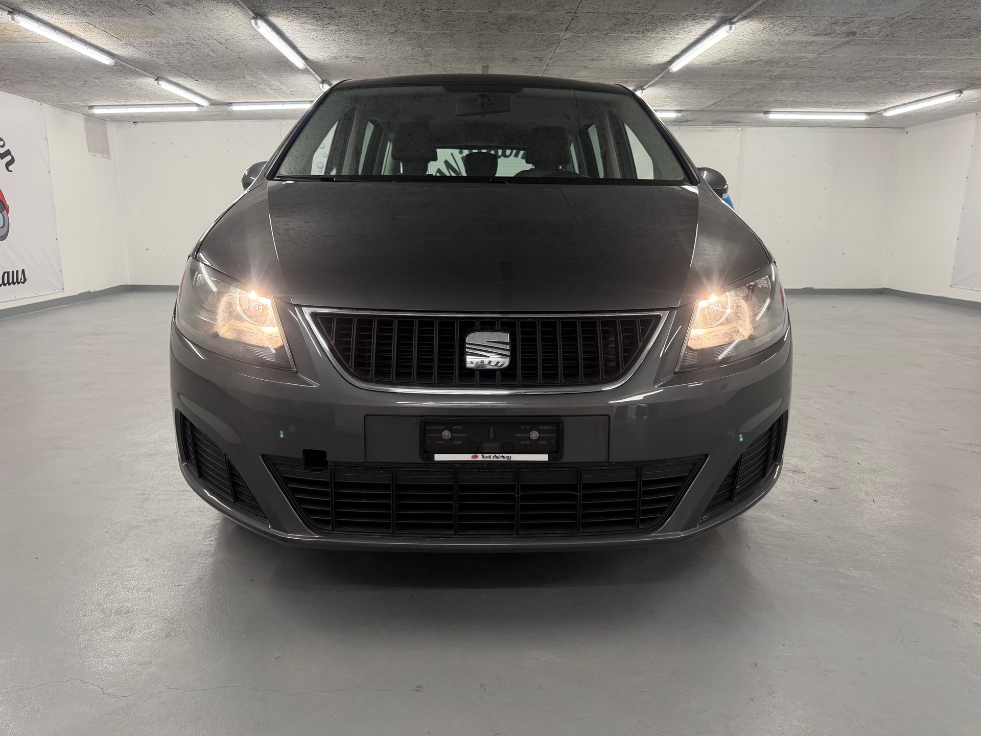 SEAT Alhambra 2.0 TDI Reference 4x4-showroom-element-1