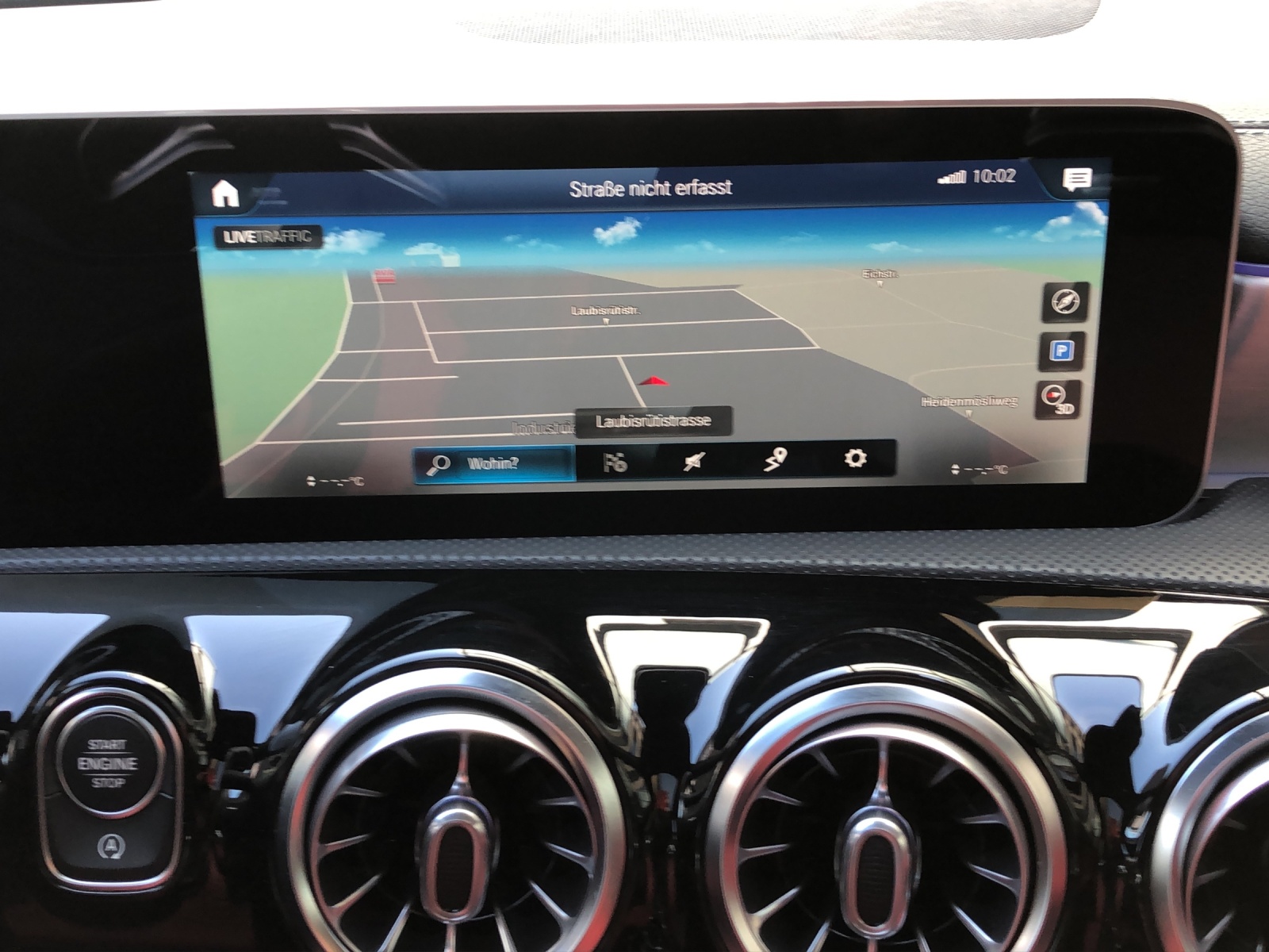 MERCEDES-BENZ A 45 S AMG 4Matic*PANORAMADACH*-image-11