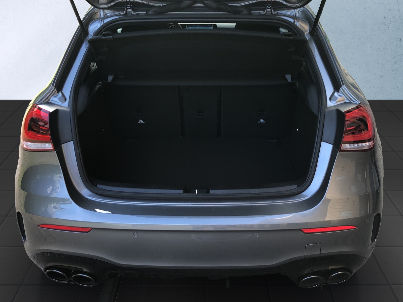 MERCEDES-BENZ A 45 S AMG 4Matic*PANORAMADACH*-image-19