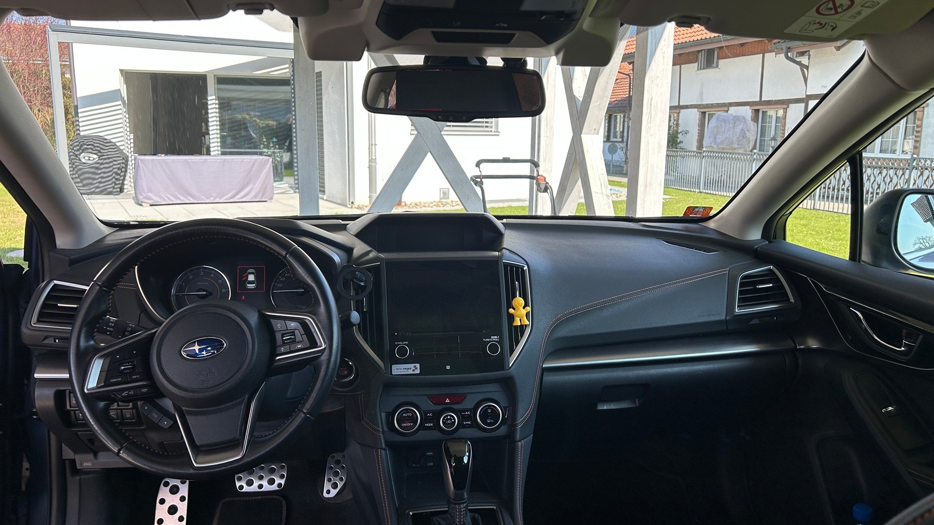 SUBARU XV 2.0 Swiss Plus AWD Lineartronic-image-3