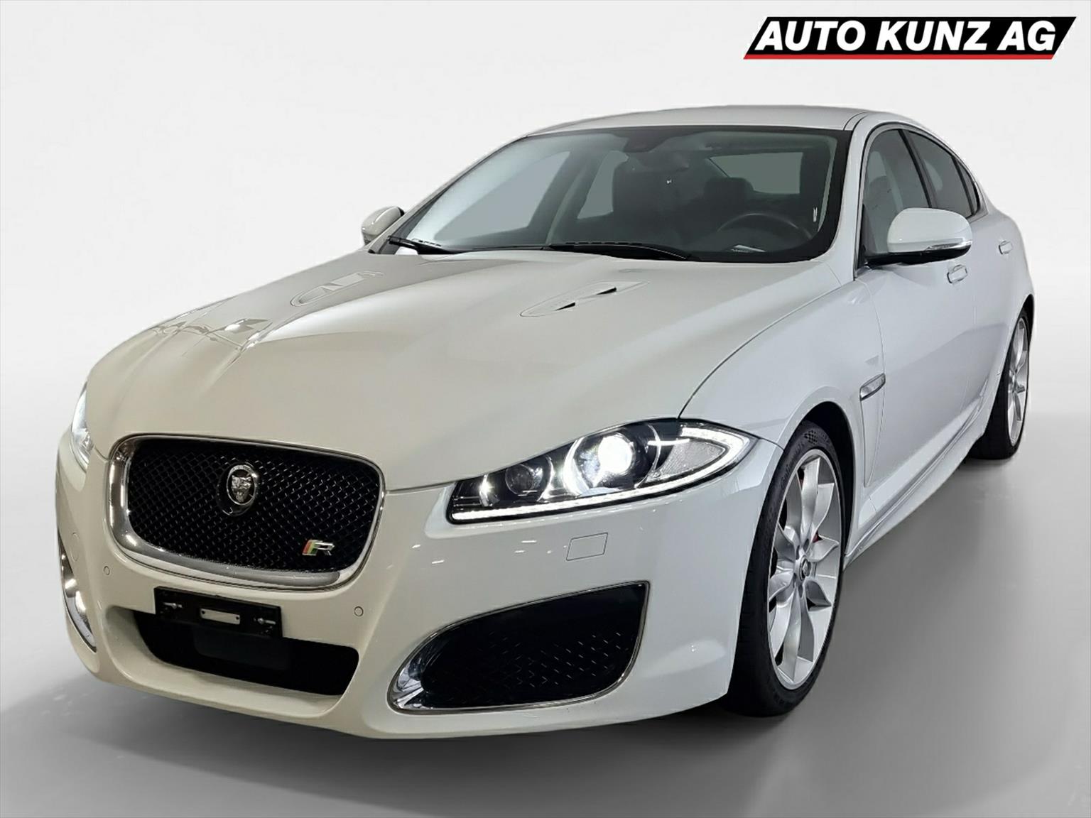 JAGUAR XF 5.0 V8 S/C XFR MOTORSCHADEN