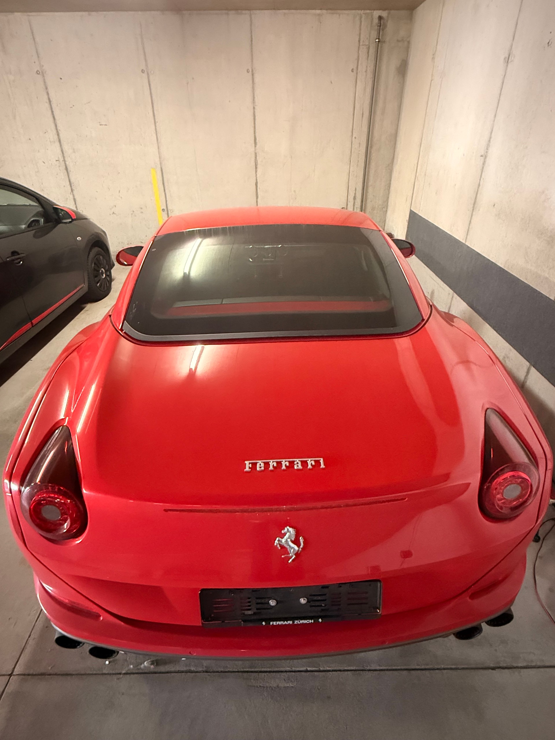 FERRARI California 3.9 V8 T-image-8