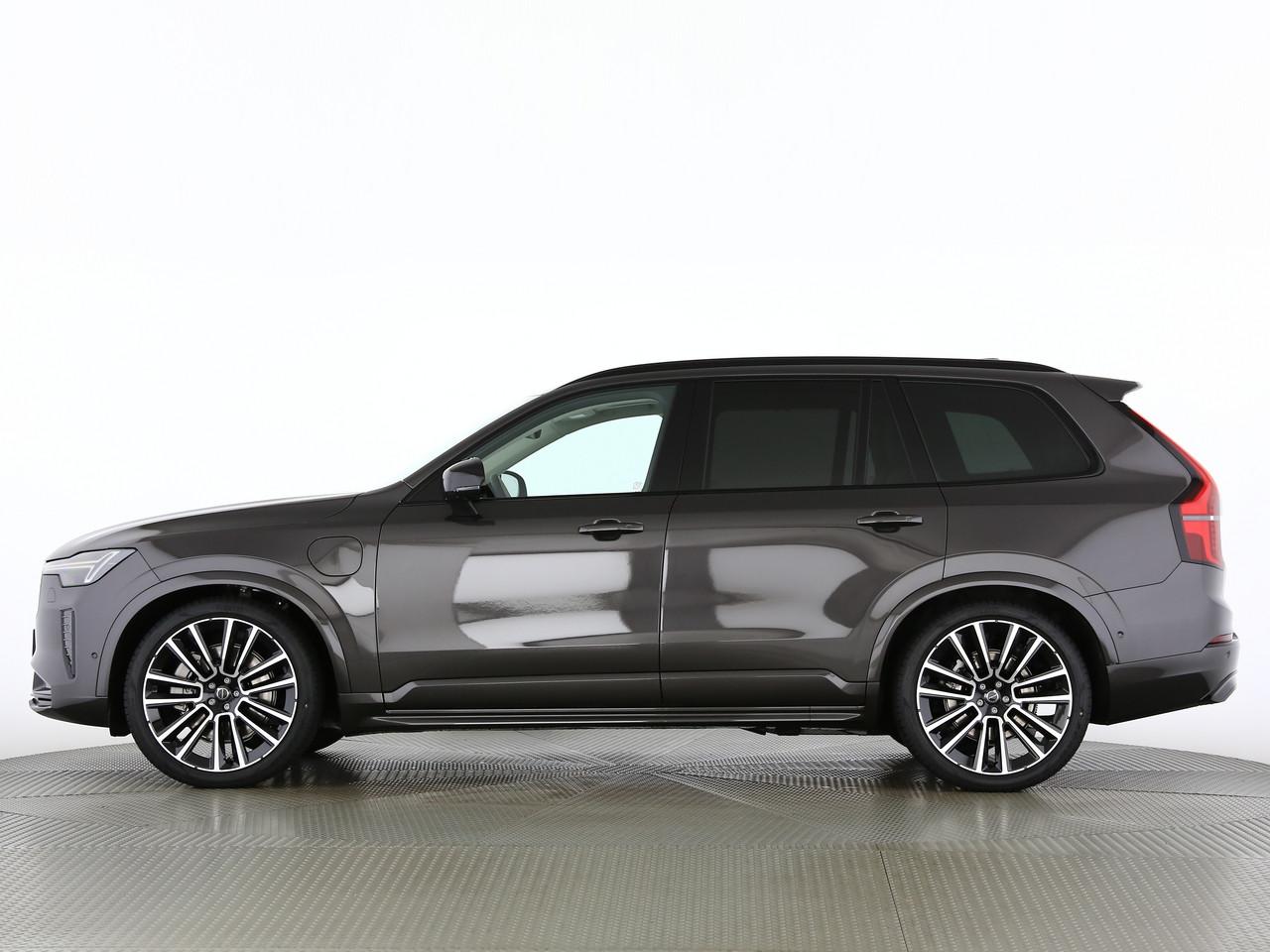 VOLVO XC90 2.0 T8 TE Ultra Dark eAWD-showroom-element-2