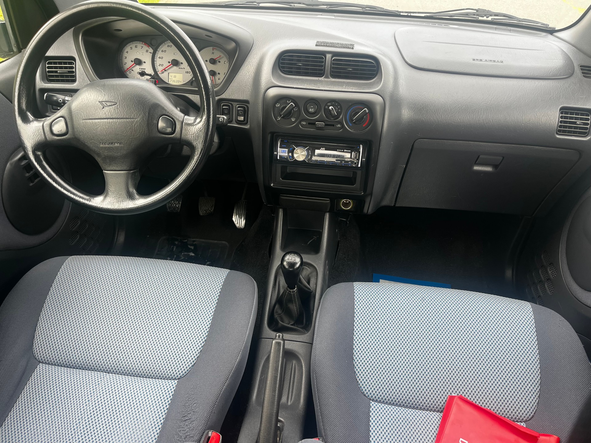 DAIHATSU Terios 1.3 16V 4x4-image-10