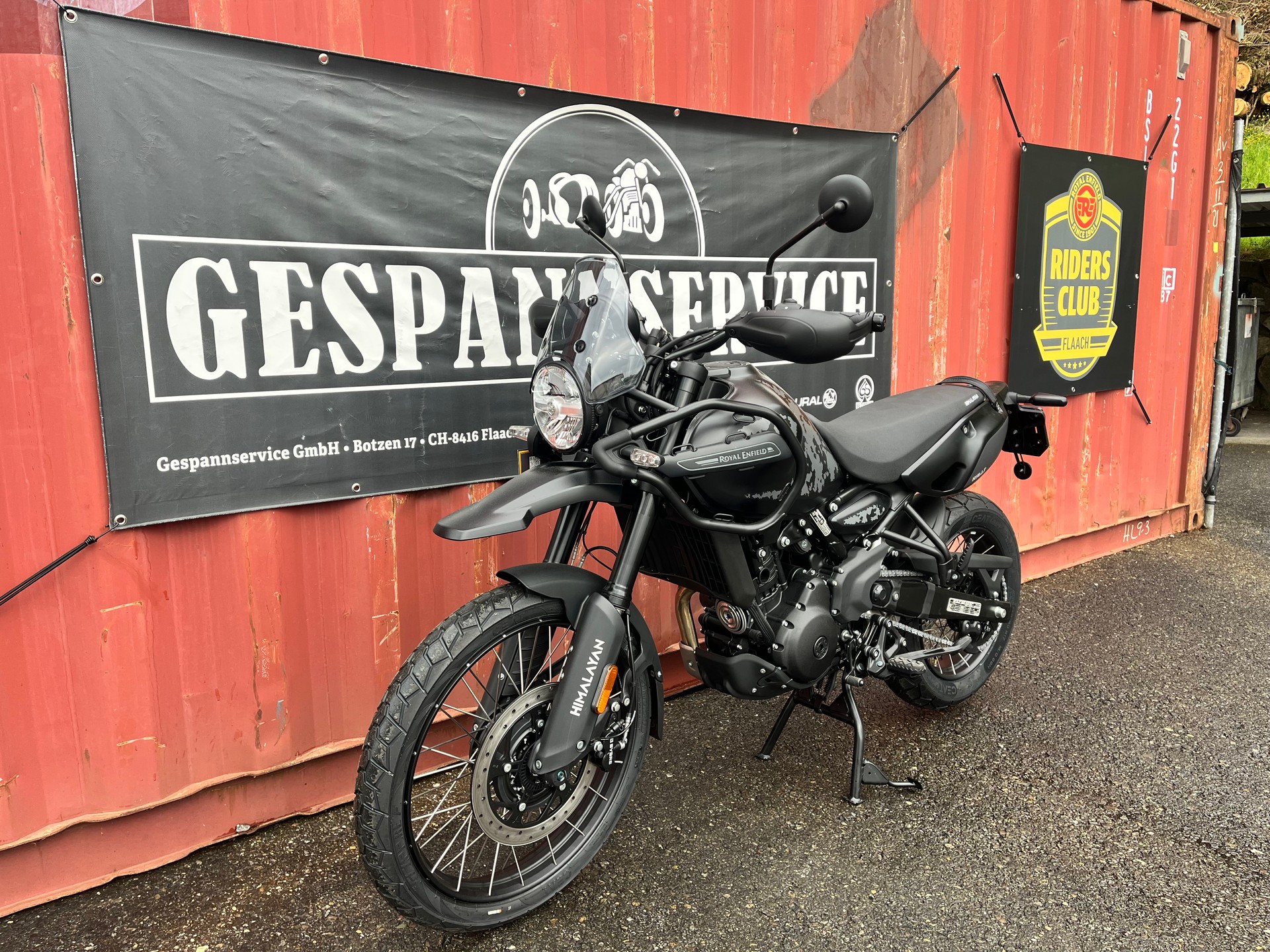 ROYAL ENFIELD Himalayan 452 Tubeless "Mana Black"-image-2