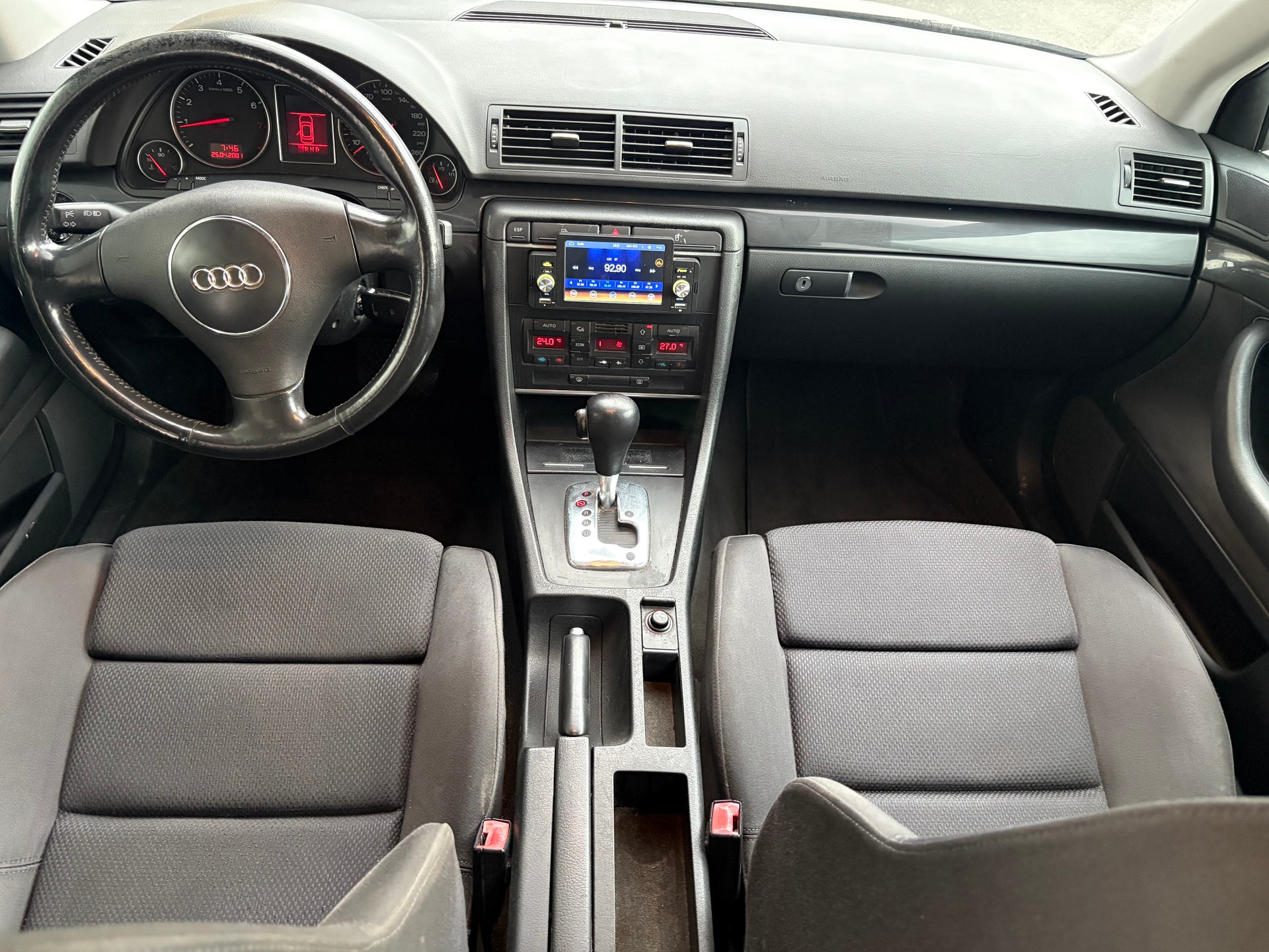 AUDI A4 1.8 T-image-15