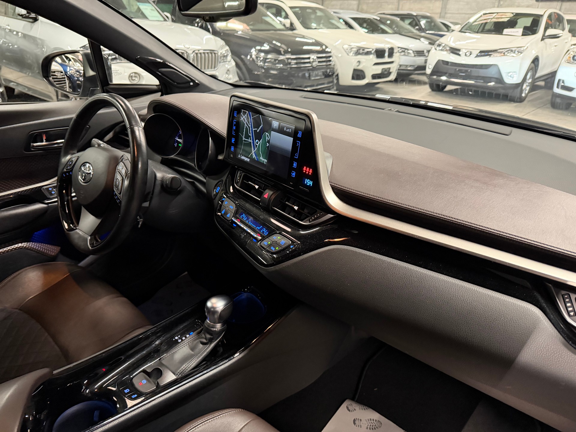 TOYOTA C-HR 1.2 Turbo Style 4WD Multidrive S-image-15