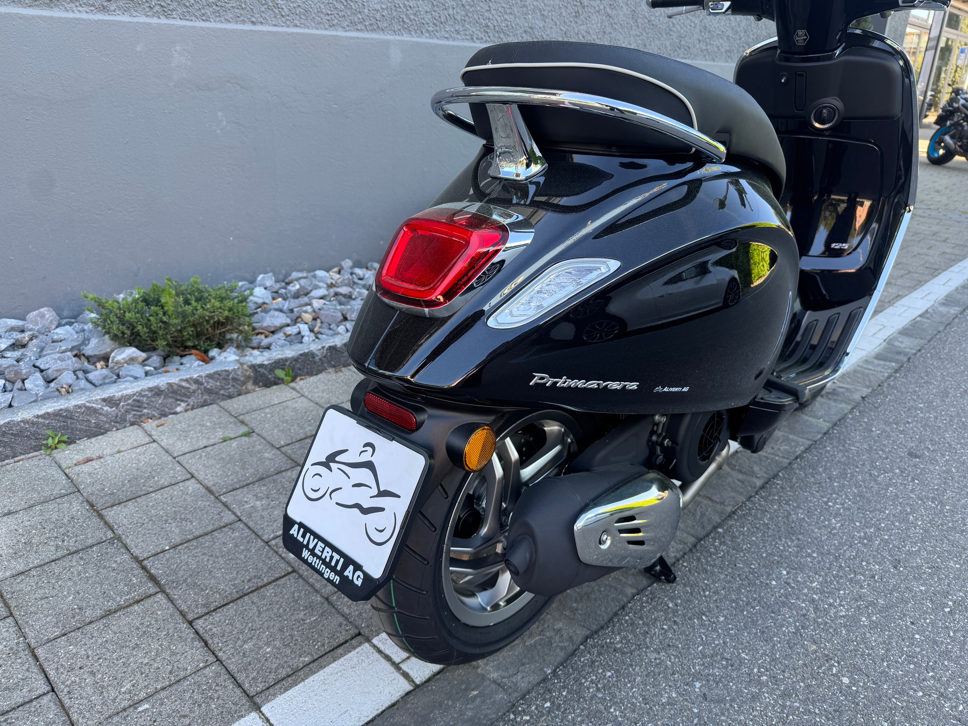 PIAGGIO Vespa 125 Primavera 2026 Keyless Go & LCD Display-image-15