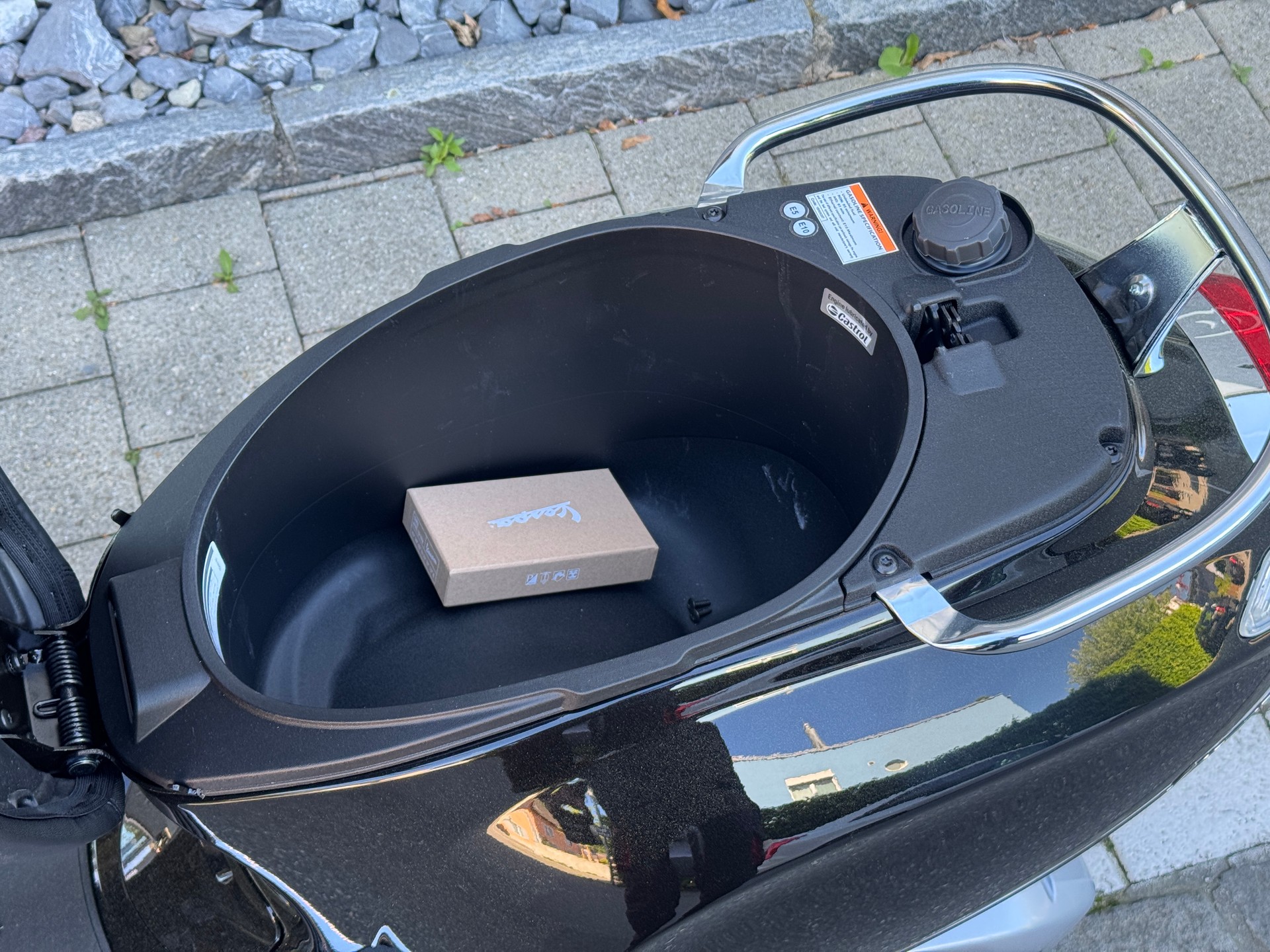 PIAGGIO Vespa 125 Primavera 2026 Keyless Go & LCD Display-image-8