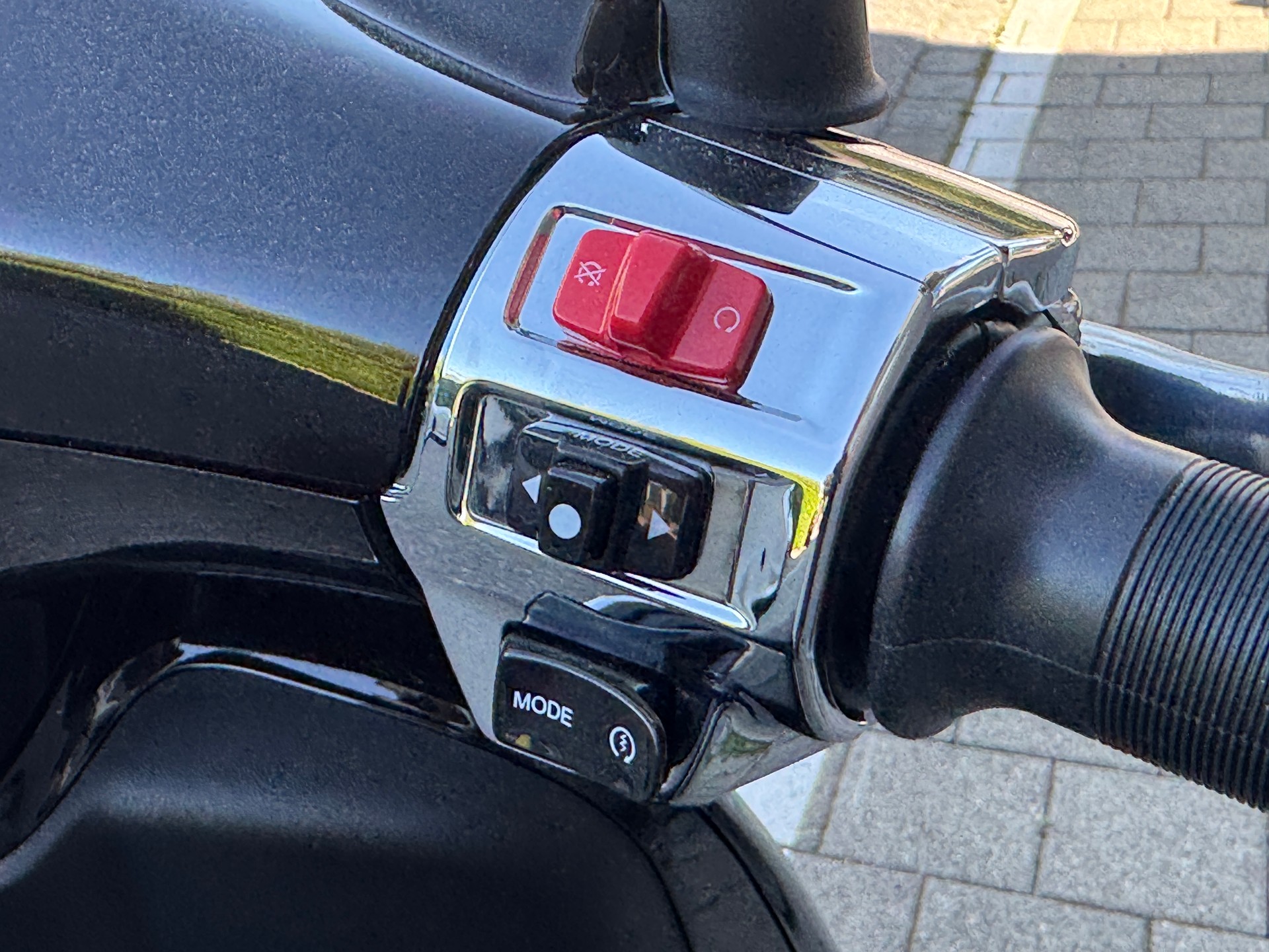 PIAGGIO Vespa 125 Primavera 2026 Keyless Go & LCD Display-image-4