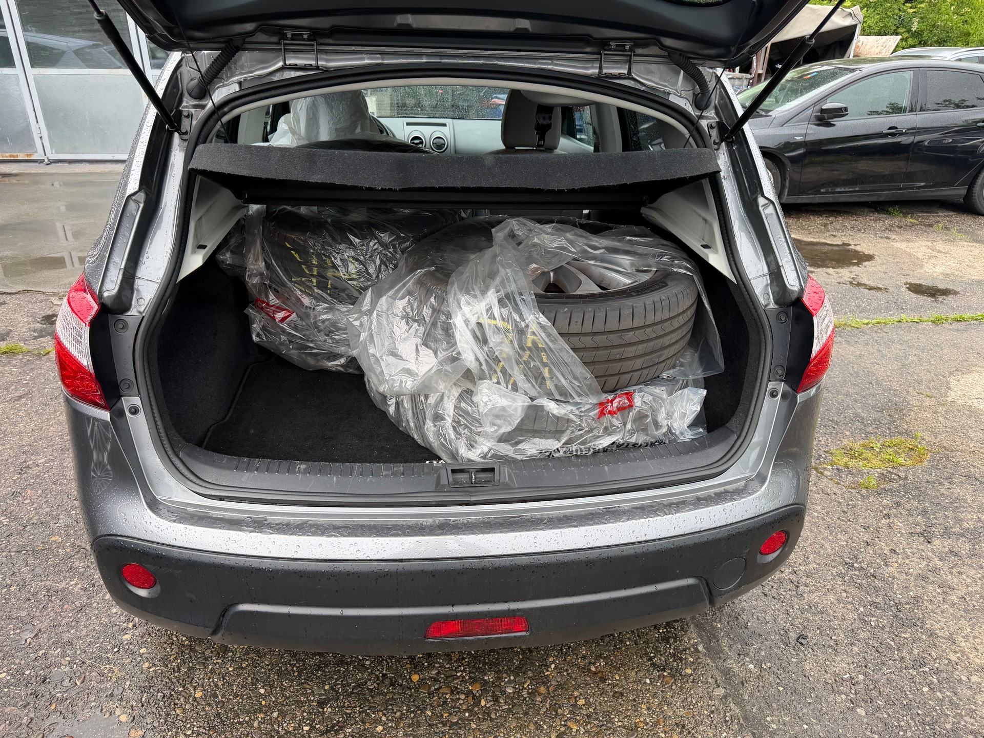 NISSAN Qashqai 2.0 4WD 360 XTronic CVT-image-8