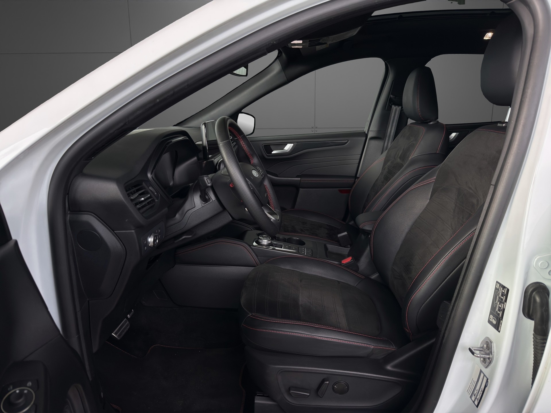 FORD Kuga 2.5 PHEV ST-Line X 2WD-image-5