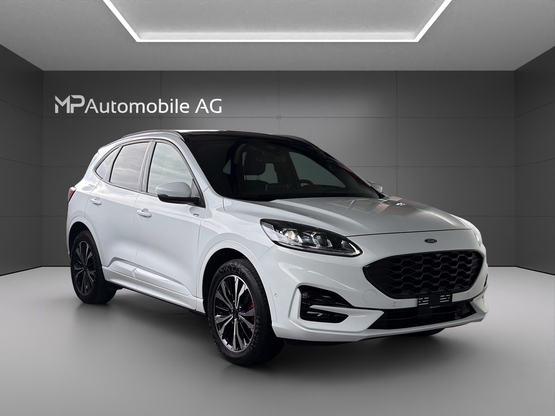 FORD Kuga 2.5 PHEV ST-Line X 2WD-showroom-element-1
