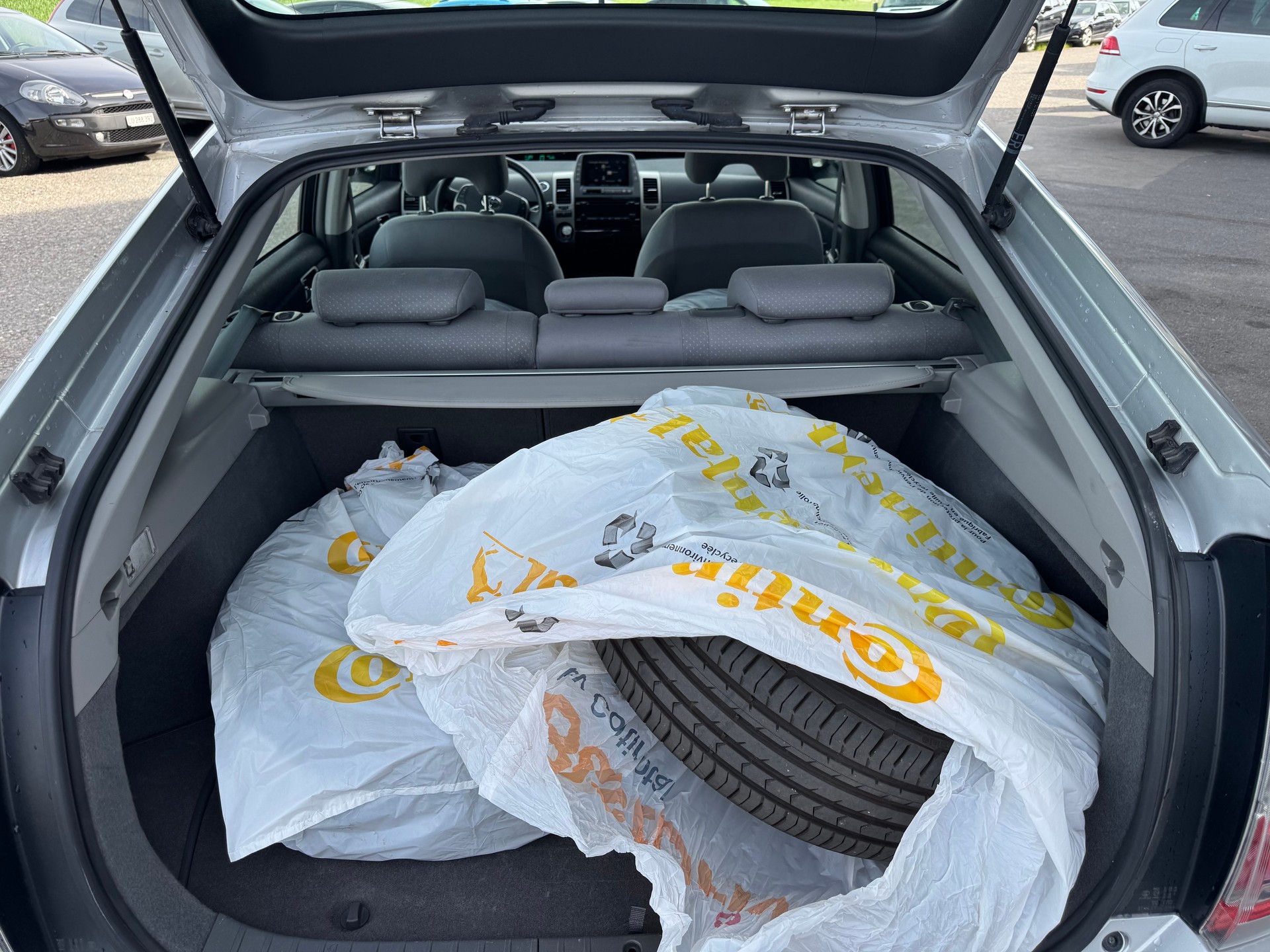 TOYOTA Prius 1.5 16V Hybrid-image-7