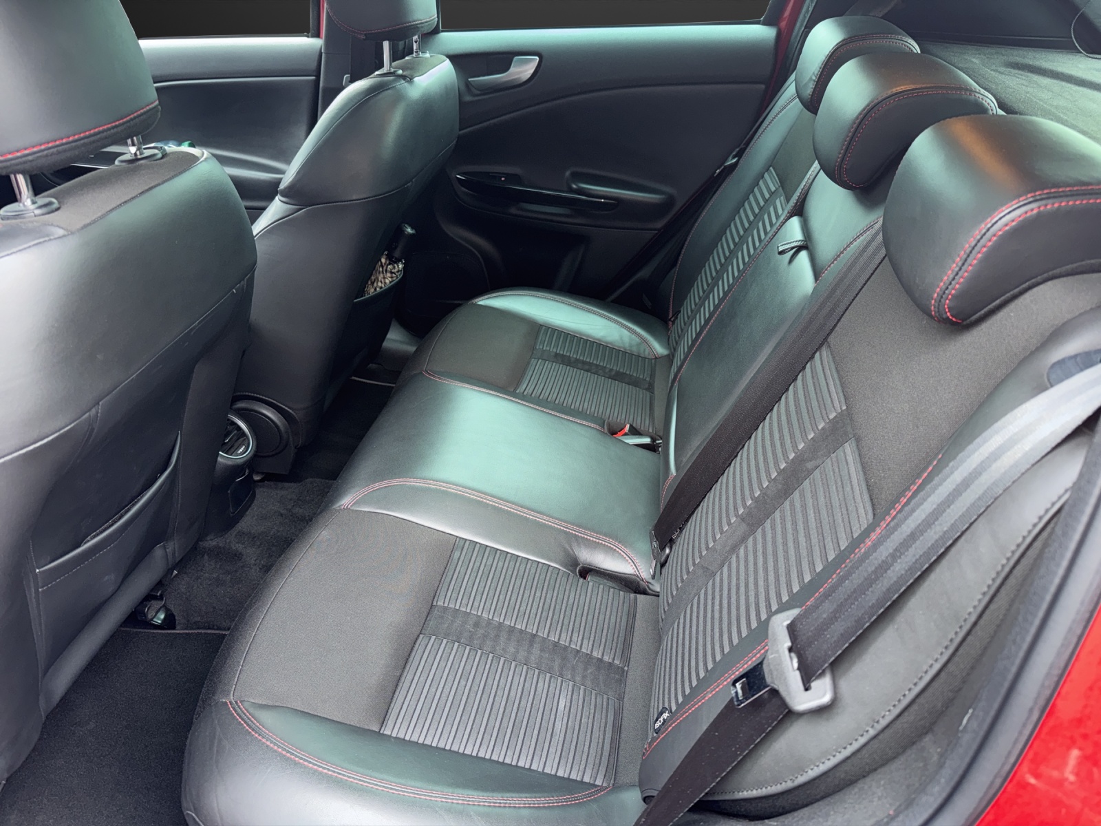 ALFA ROMEO Giulietta 1750 TBi Quadrifoglio Verde-image-8