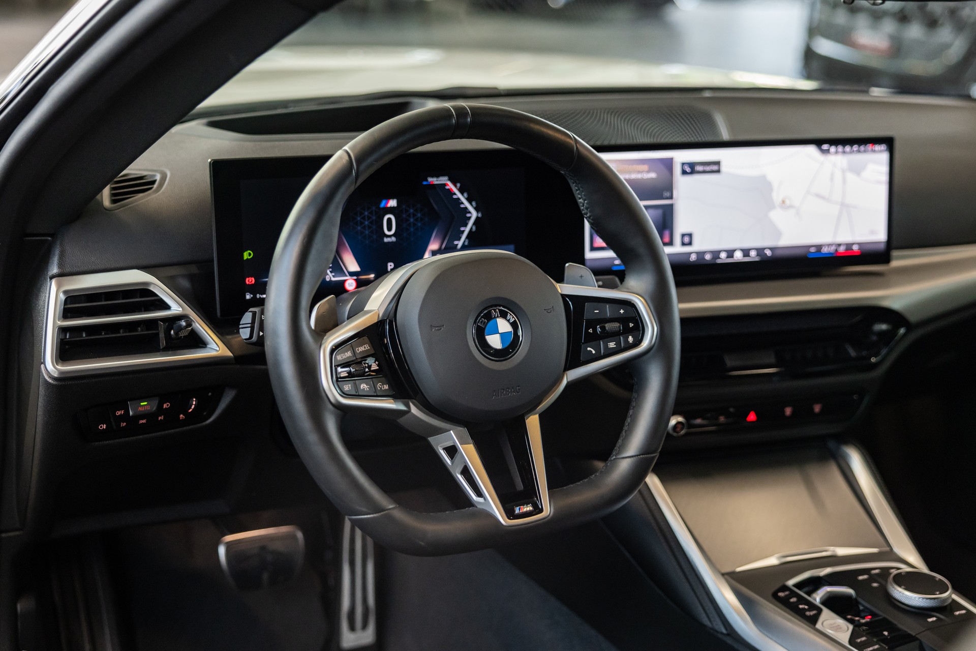 BMW 220i SAG Coupé M Sport / LCI / 360°Kamera / HeadUp / el.Sitze-image-11