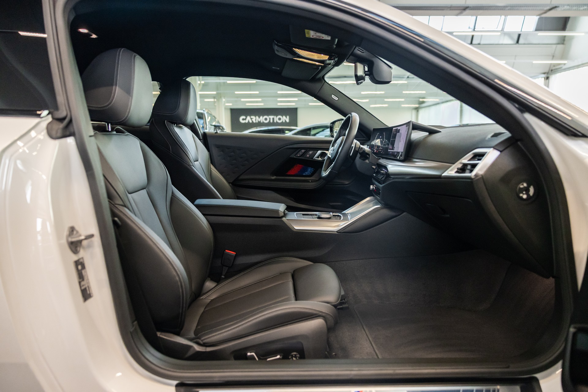 BMW 220i SAG Coupé M Sport / LCI / 360°Kamera / HeadUp / el.Sitze-image-13