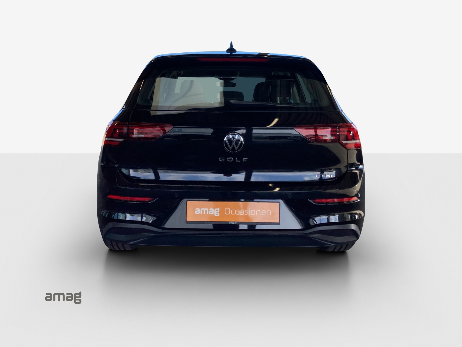 VW Golf 1.5 e TSI mHEV Life DSG-showroom-element-3