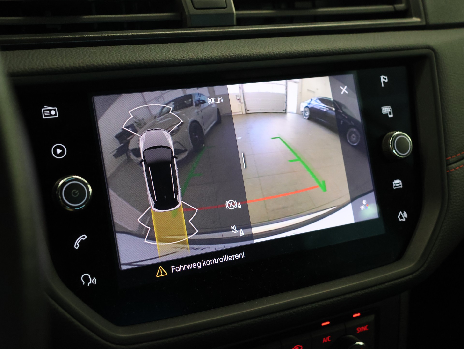 SEAT Arona 1.0 TSI Eco DSG SWISS FR *360 Kamera* *Carplay* *Sitzheizung*-image-22