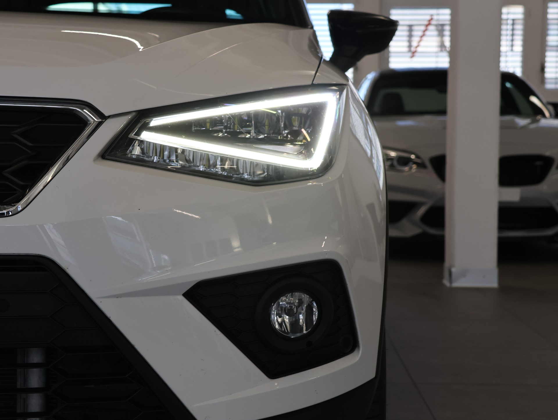 SEAT Arona 1.0 TSI Eco DSG SWISS FR *360 Kamera* *Carplay* *Sitzheizung*-image-8
