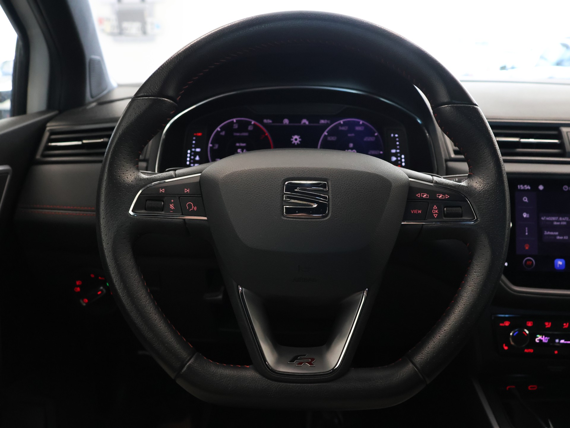 SEAT Arona 1.0 TSI Eco DSG SWISS FR *360 Kamera* *Carplay* *Sitzheizung*-image-18