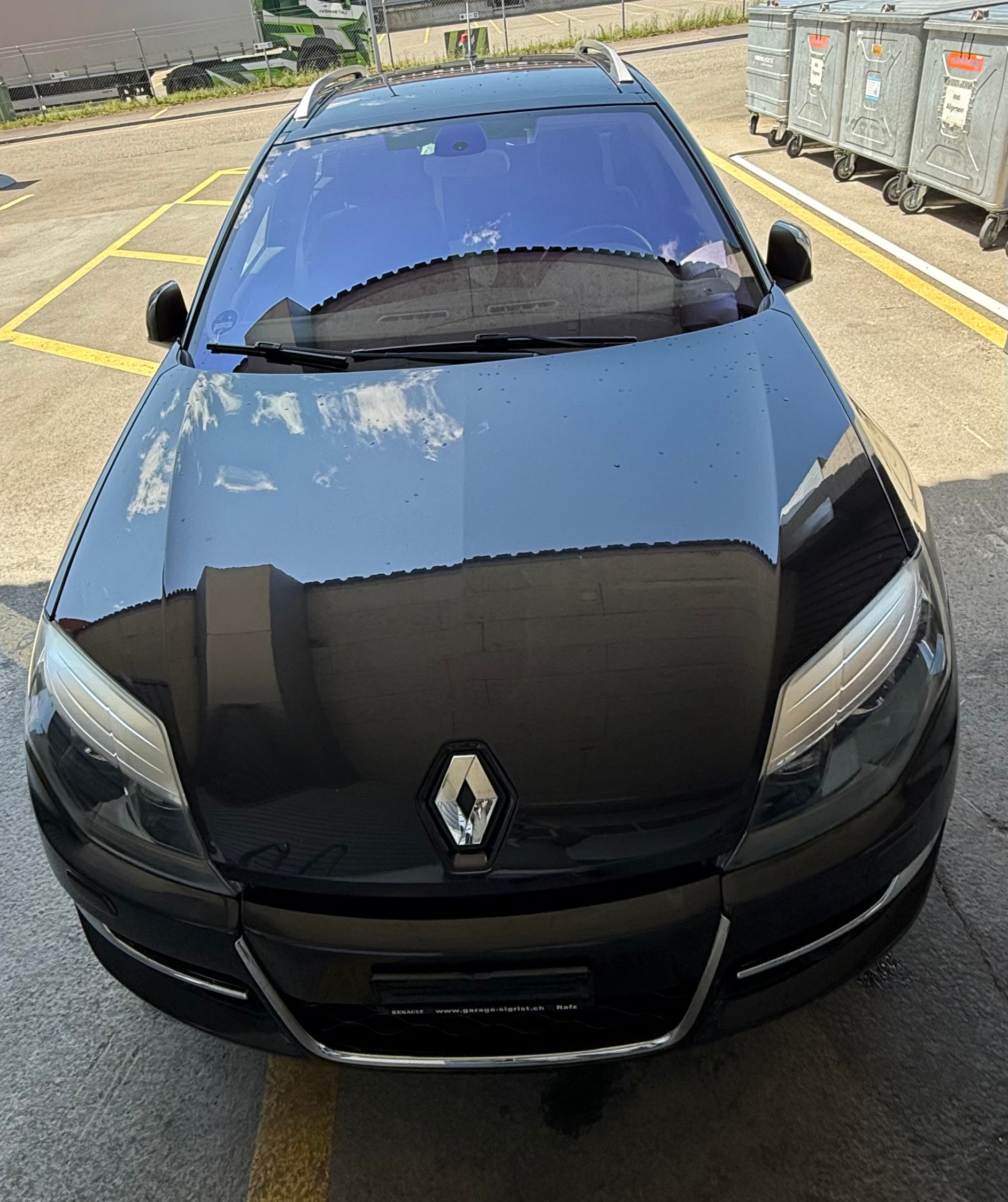 RENAULT Laguna Grandtour 2.0 dCi Bose-image-1