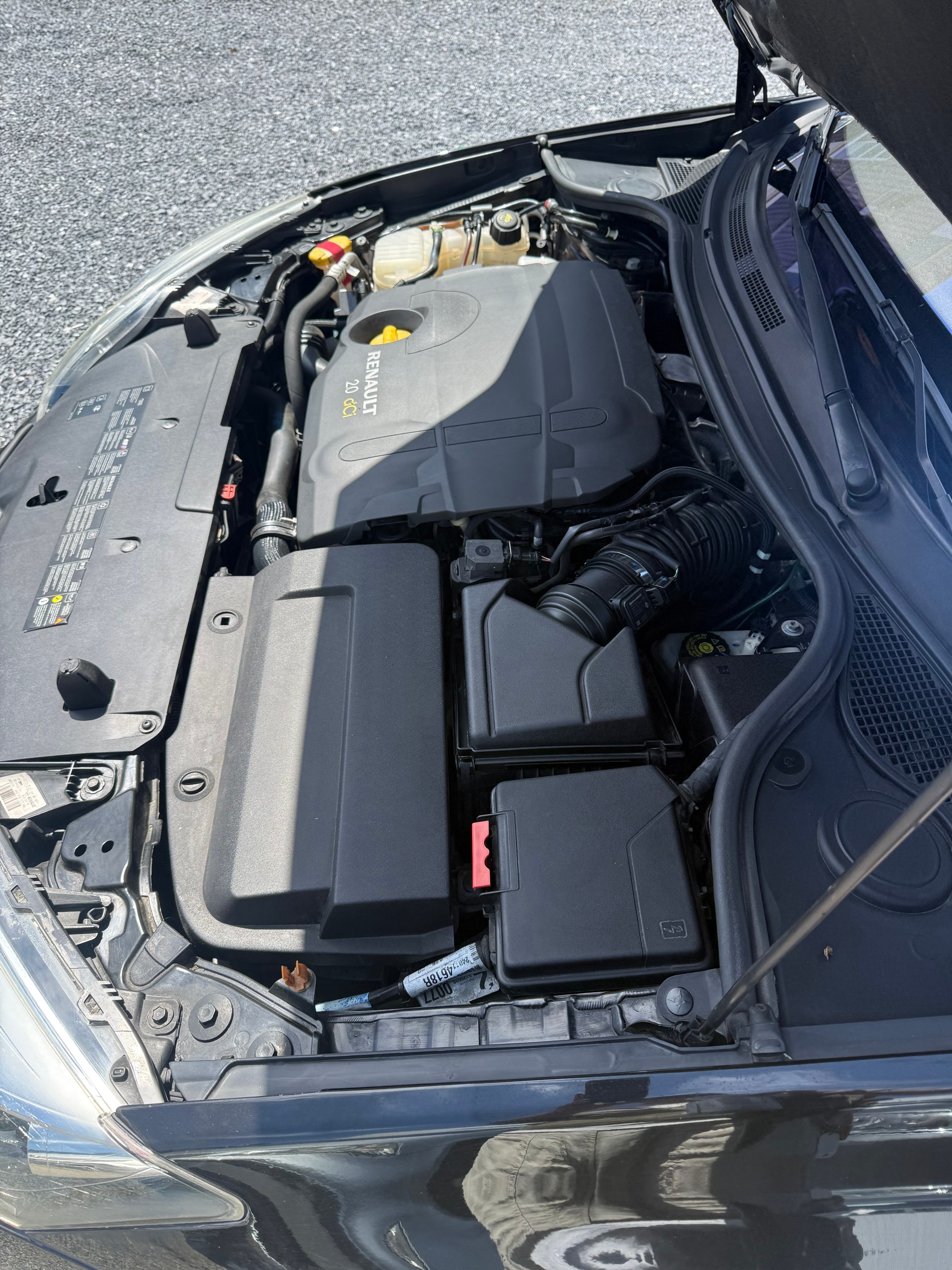 RENAULT Laguna Grandtour 2.0 dCi Bose-image-9