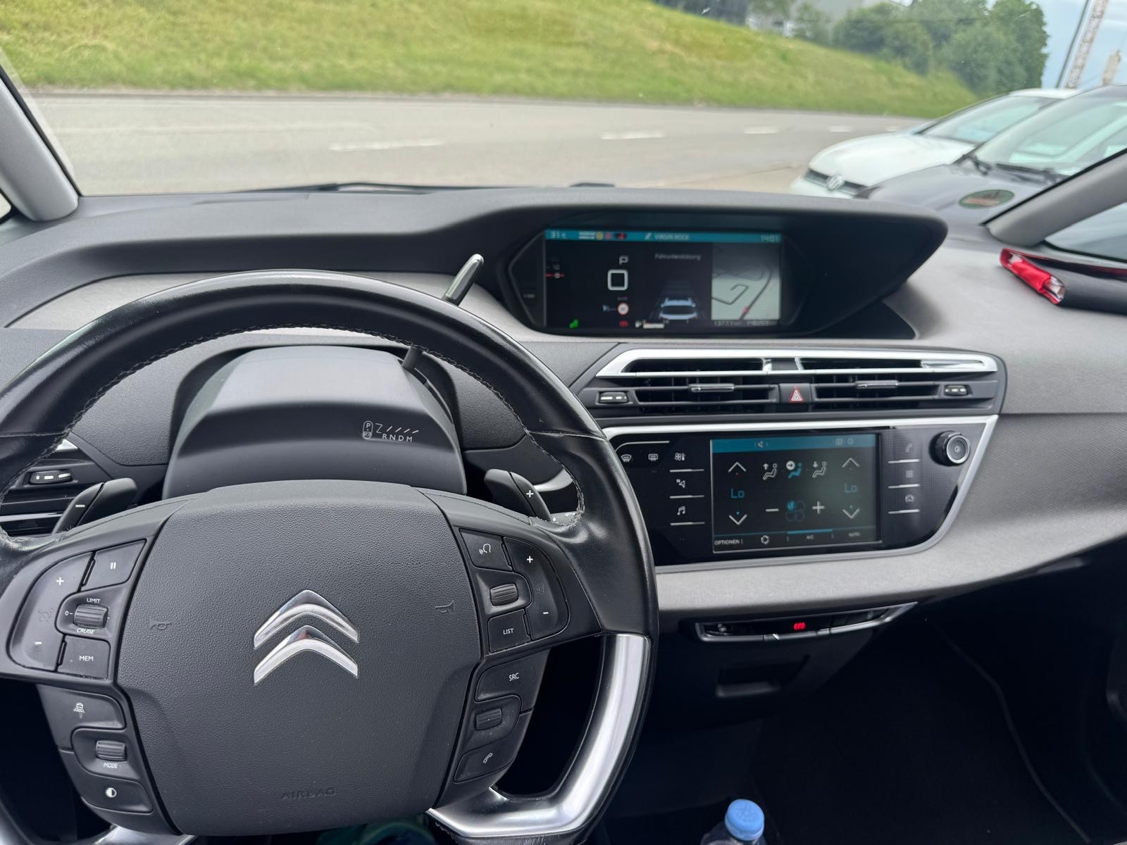 CITROEN C4 Picasso 1.6i 16V THP Feel Edition EAT6-image-7