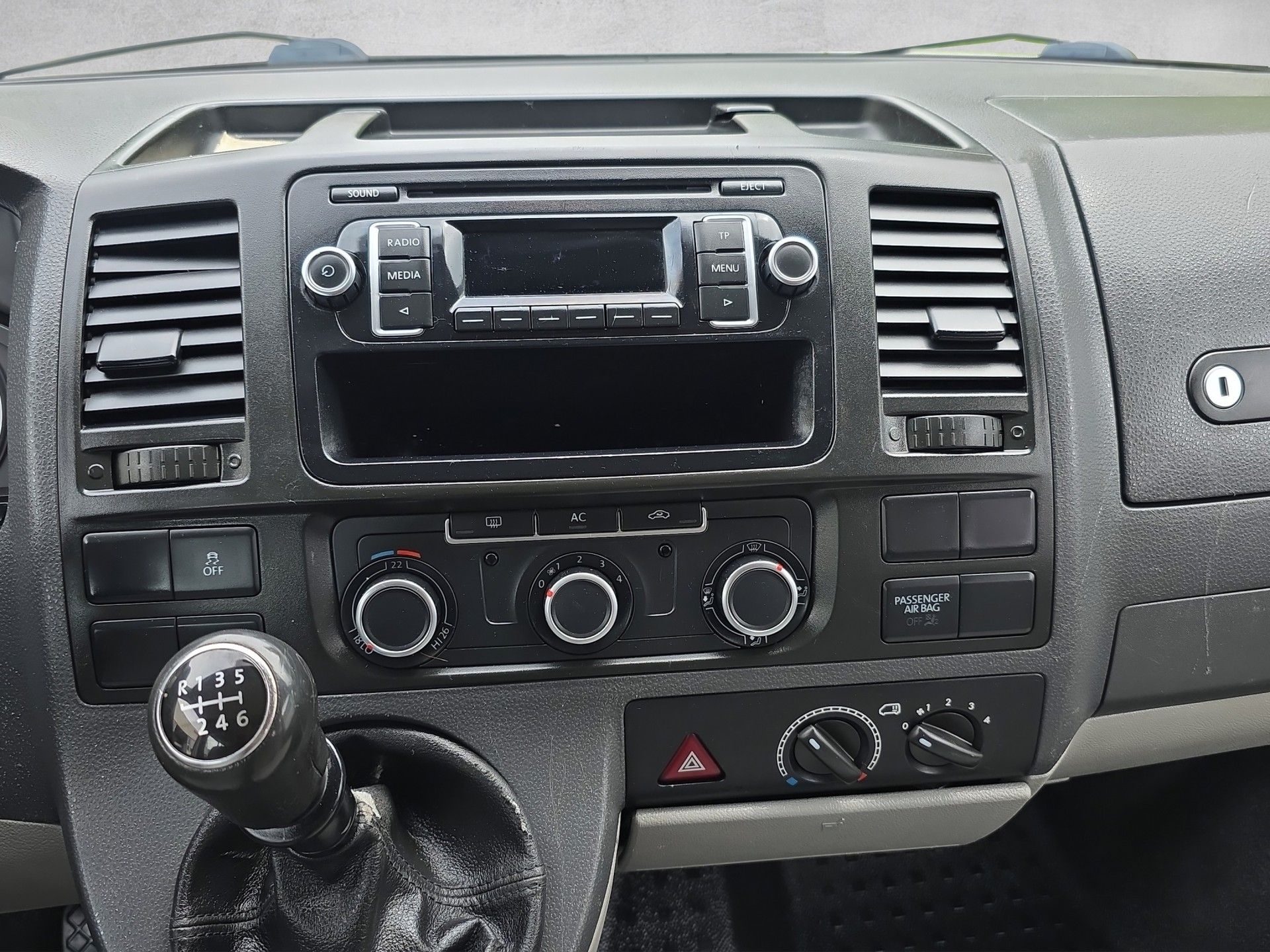 VW T5 2.0 TDI BMT 4Motion-image-9