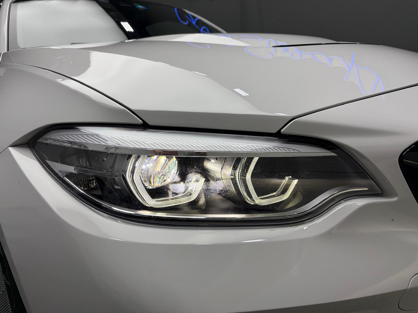 BMW M2 CS-showroom-element-3