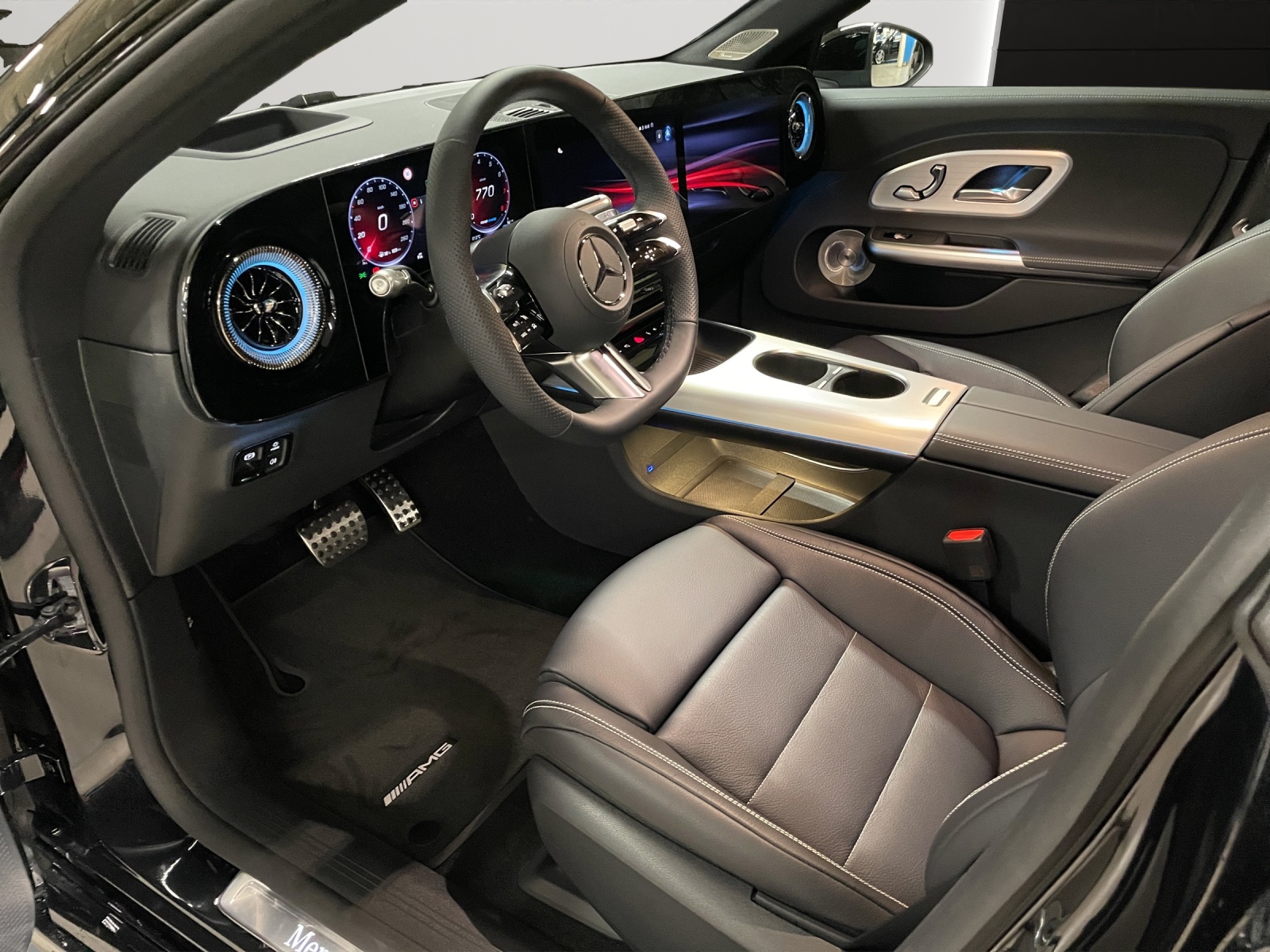 MERCEDES-BENZ CLA Shooting Brake 220 d 8G-DCT-image-8