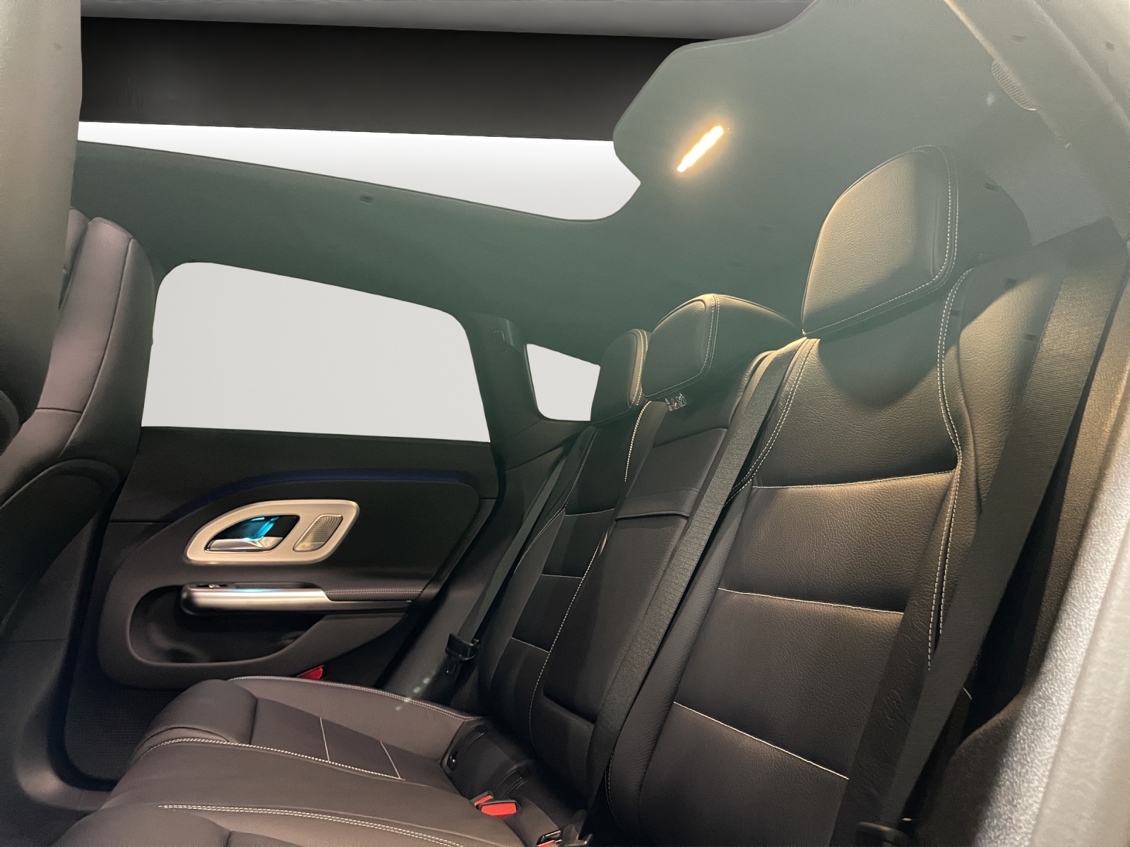 MERCEDES-BENZ CLA Shooting Brake 220 d 8G-DCT-image-10