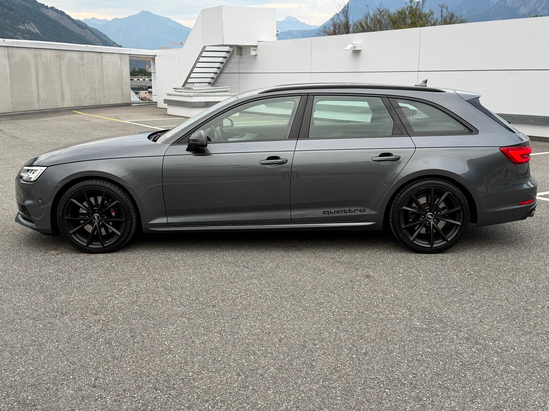 AUDI S4 Avant 3.0 TFSI quattro tiptronic-showroom-element-2