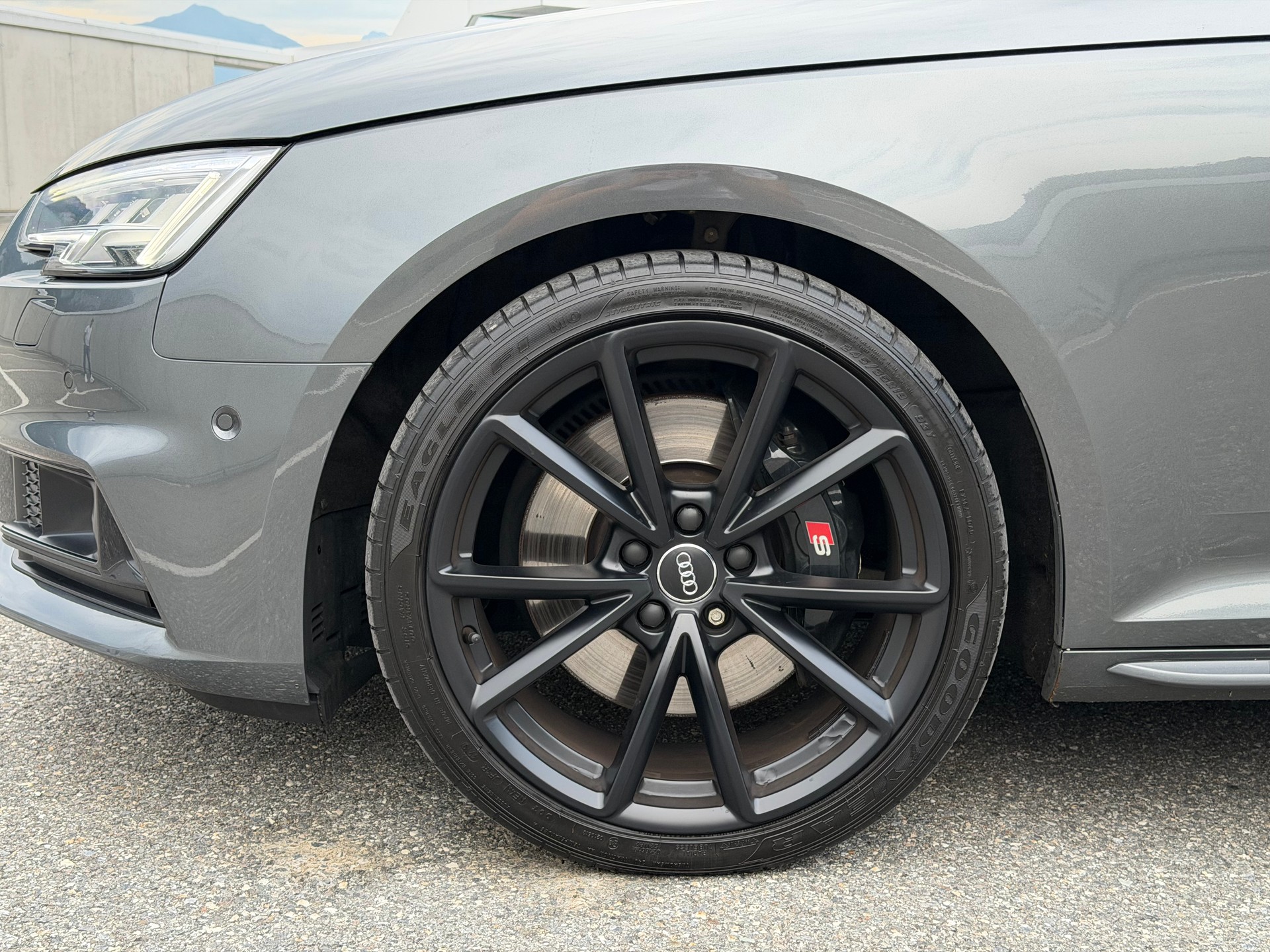 AUDI S4 Avant 3.0 TFSI quattro tiptronic-image-10
