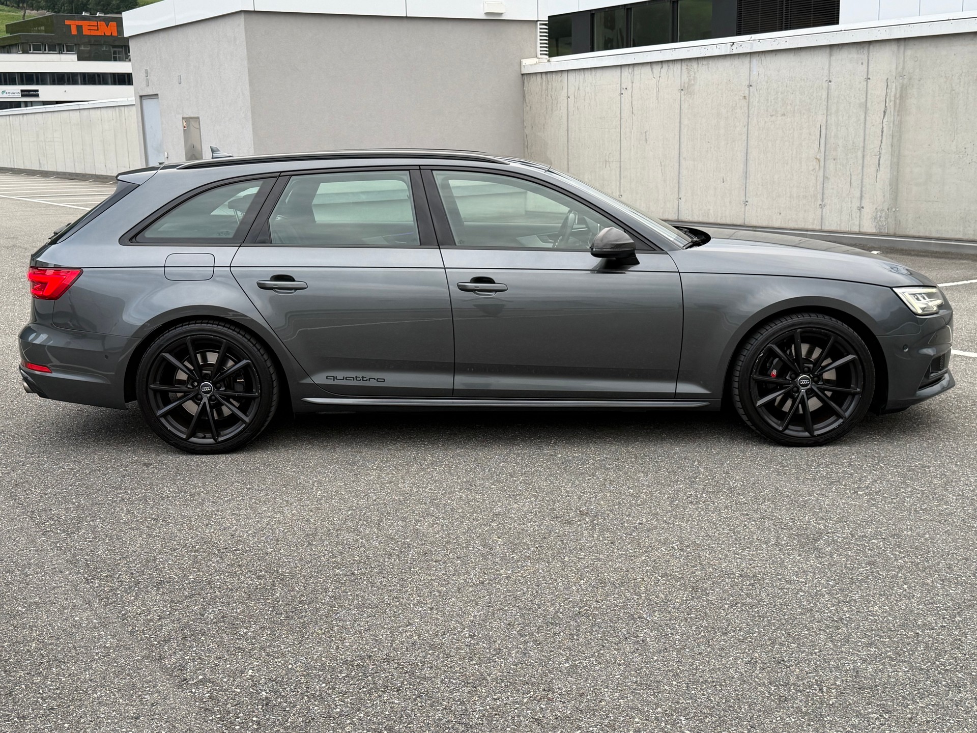 AUDI S4 Avant 3.0 TFSI quattro tiptronic-image-6