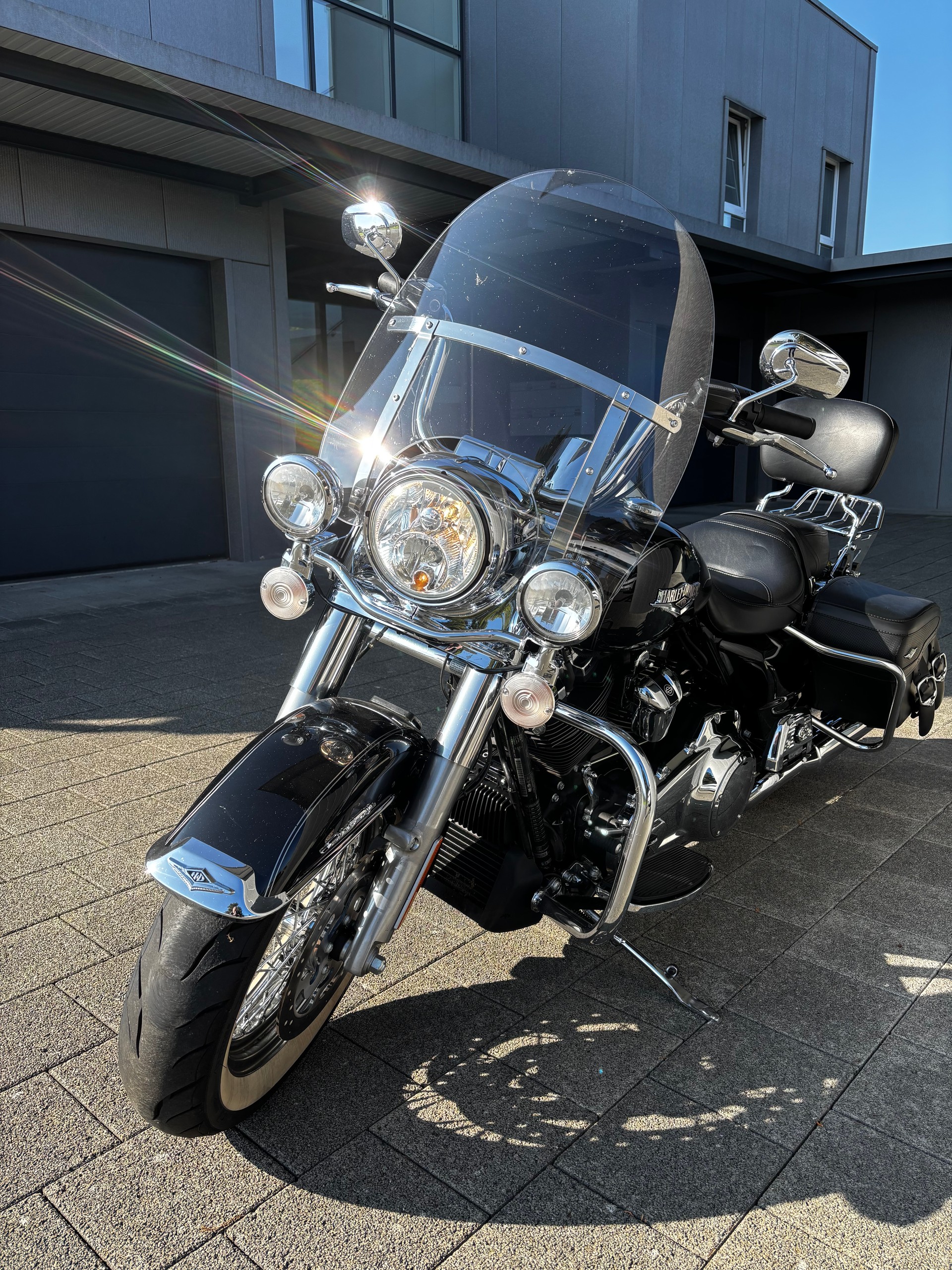 HARLEY-DAVIDSON FLHRC Road King Classic 107 ABS Kesstech-image-1