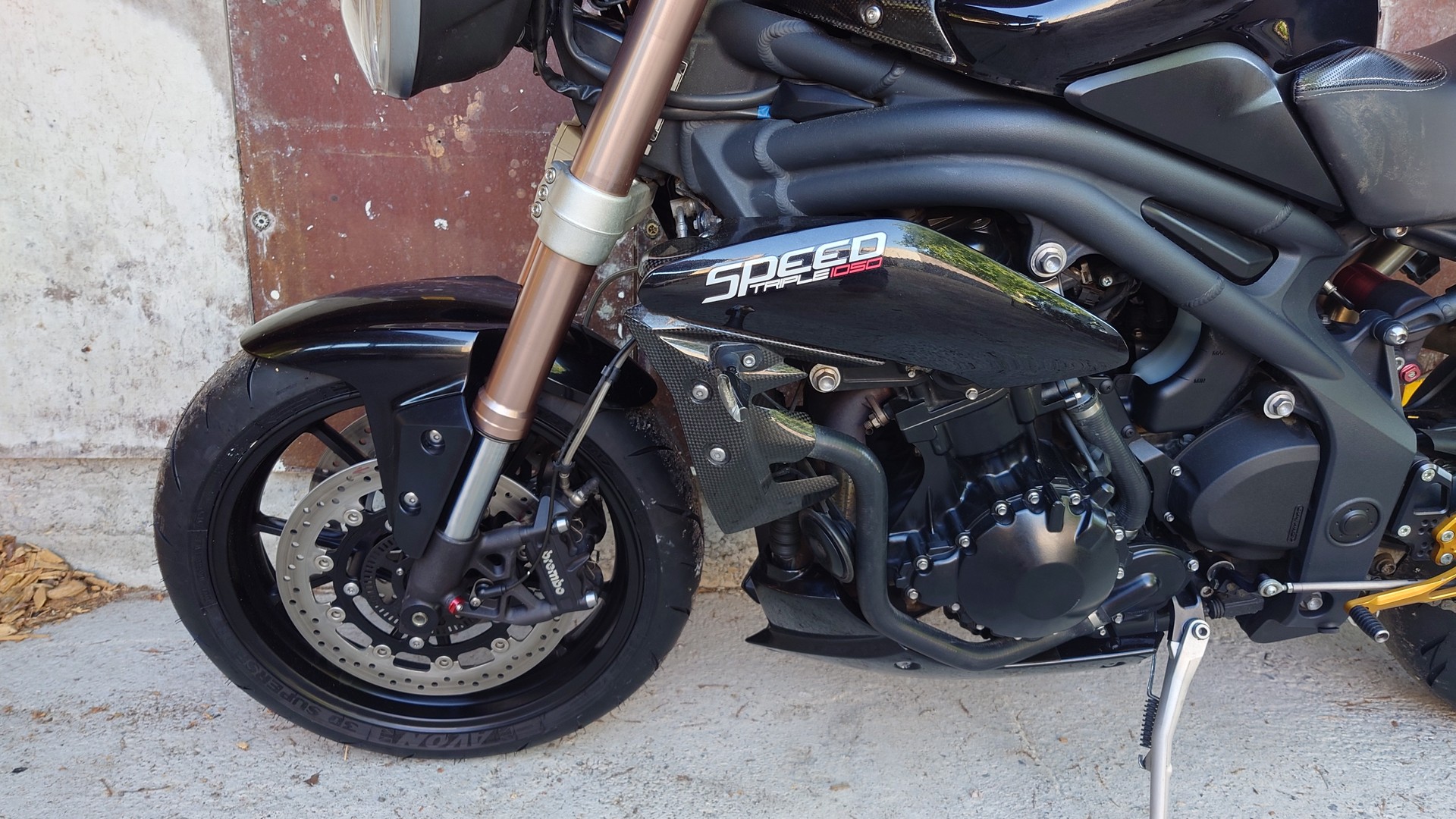 TRIUMPH Speed Triple 1050 ABS-image-8
