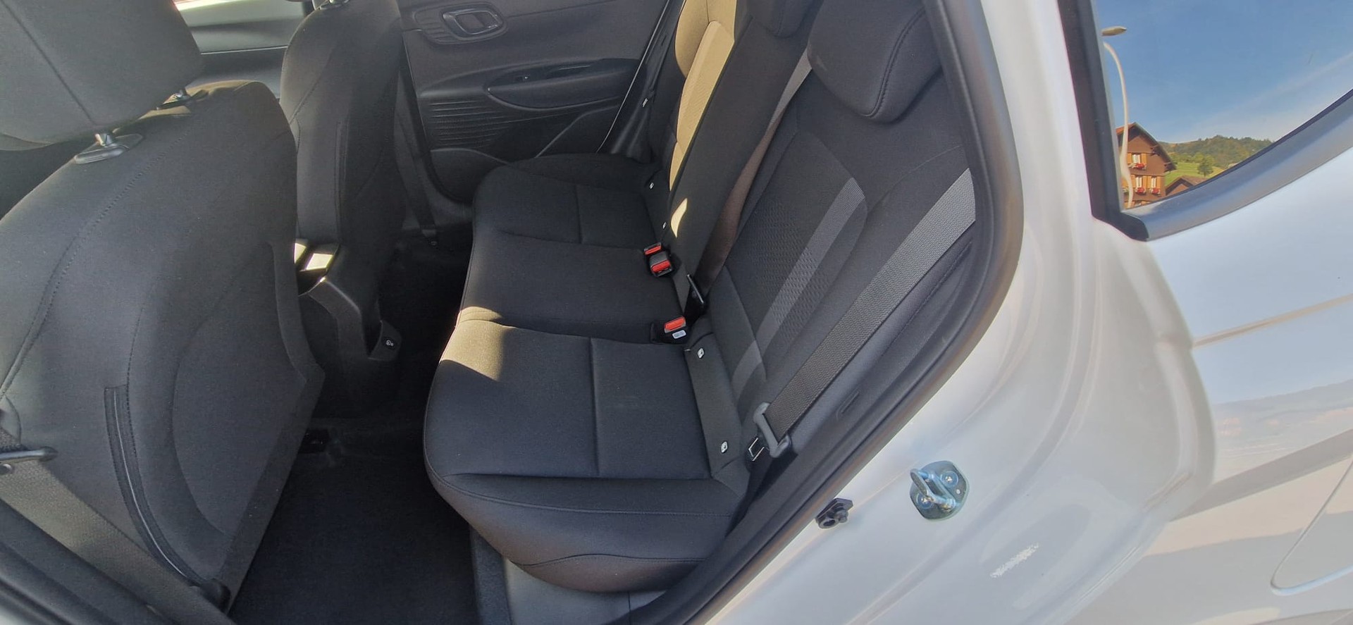 HYUNDAI i20 1.0 T-GDi Amplia DCT-image-8