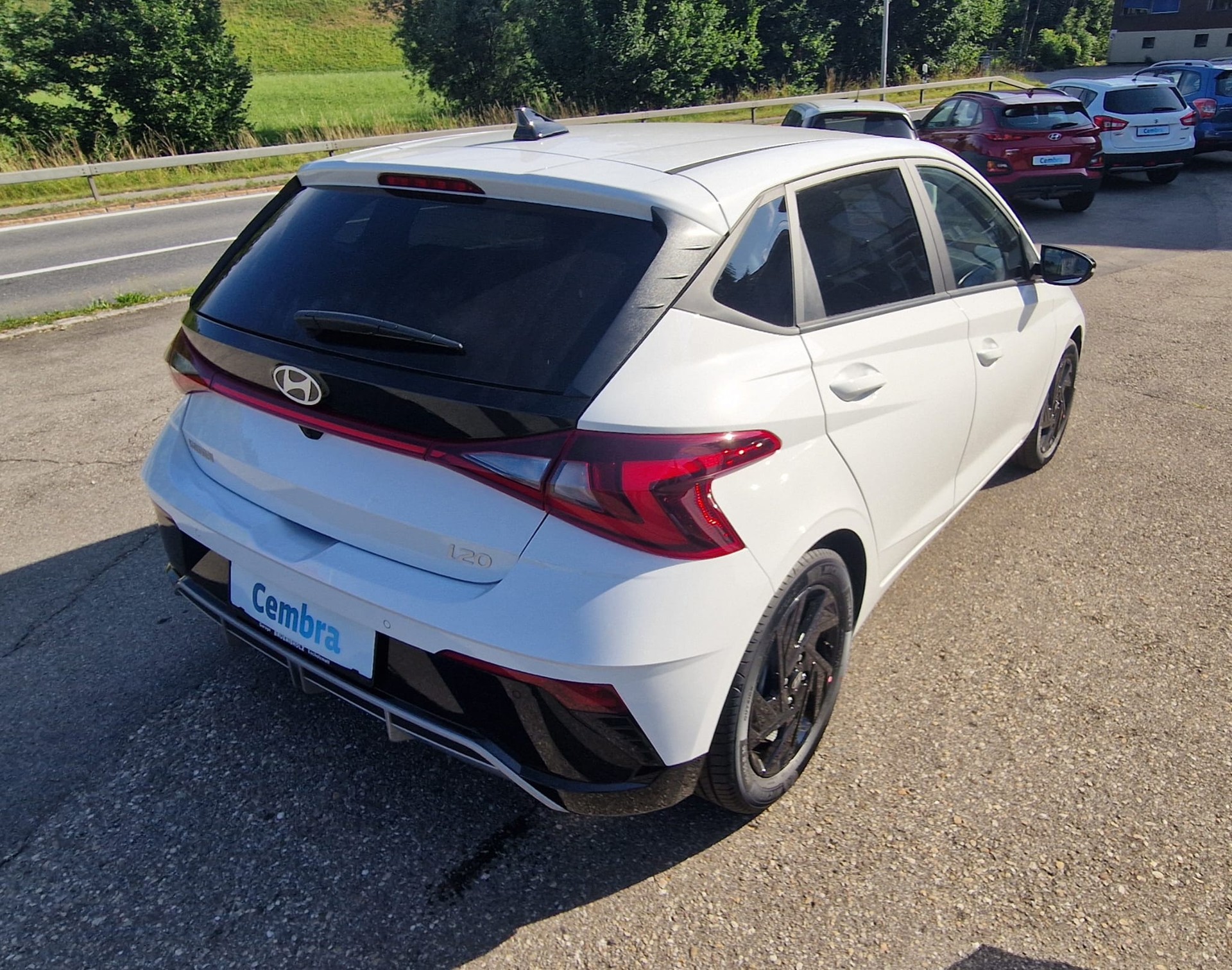 HYUNDAI i20 1.0 T-GDi Amplia DCT-showroom-element-3