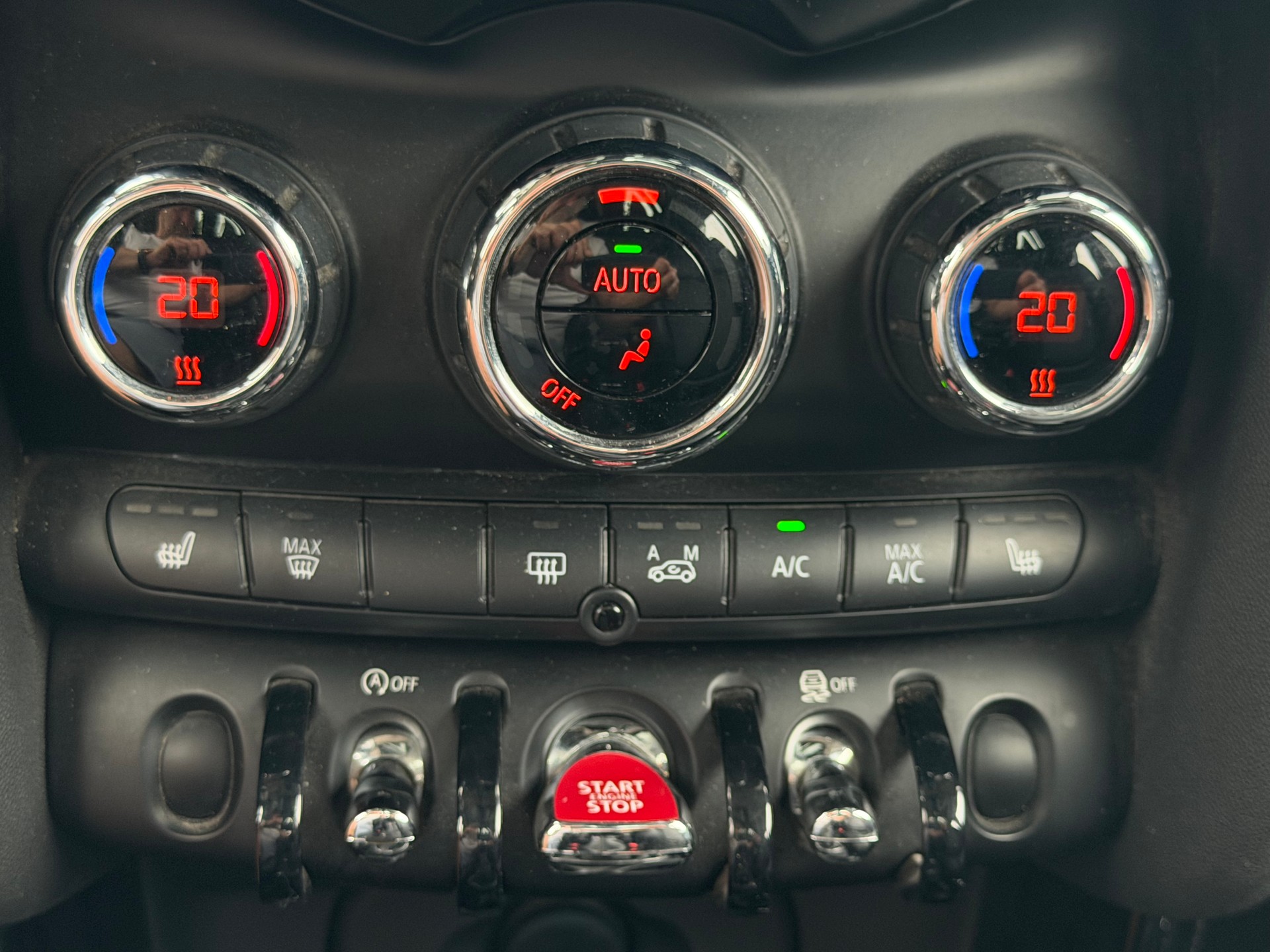 MINI Mini F55 2.0i Cooper S-image-16