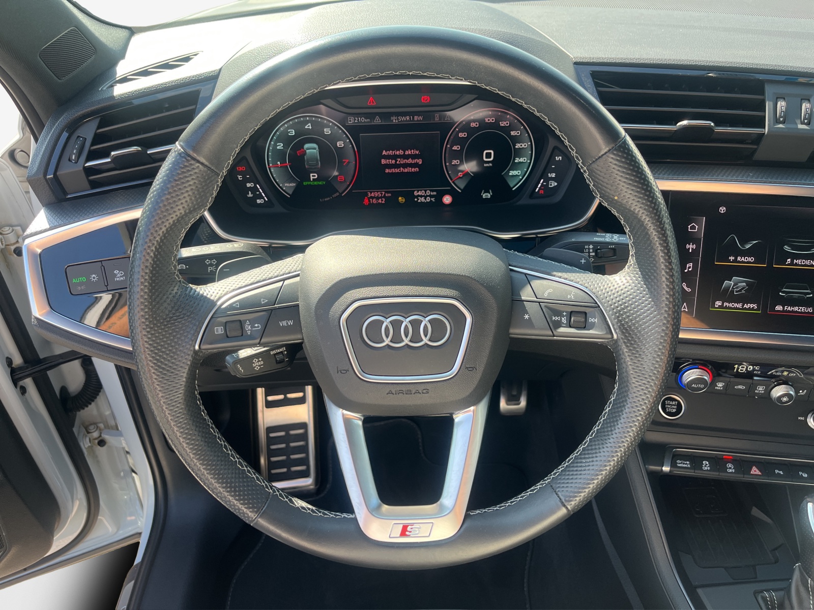 AUDI Q3 Sportback 35 TFSI S line Attraction S-tronic-image-9