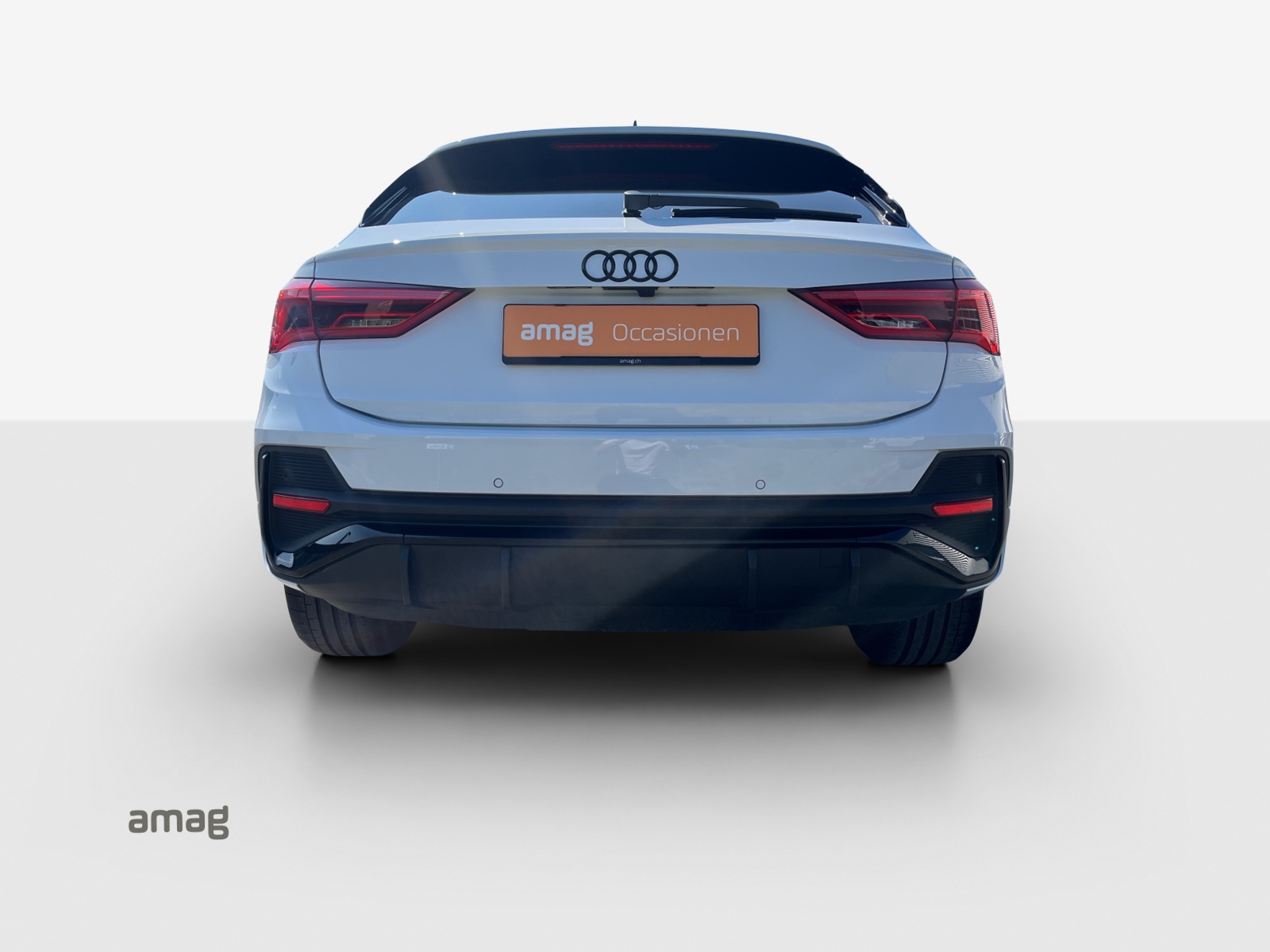 AUDI Q3 Sportback 35 TFSI S line Attraction S-tronic-showroom-element-3